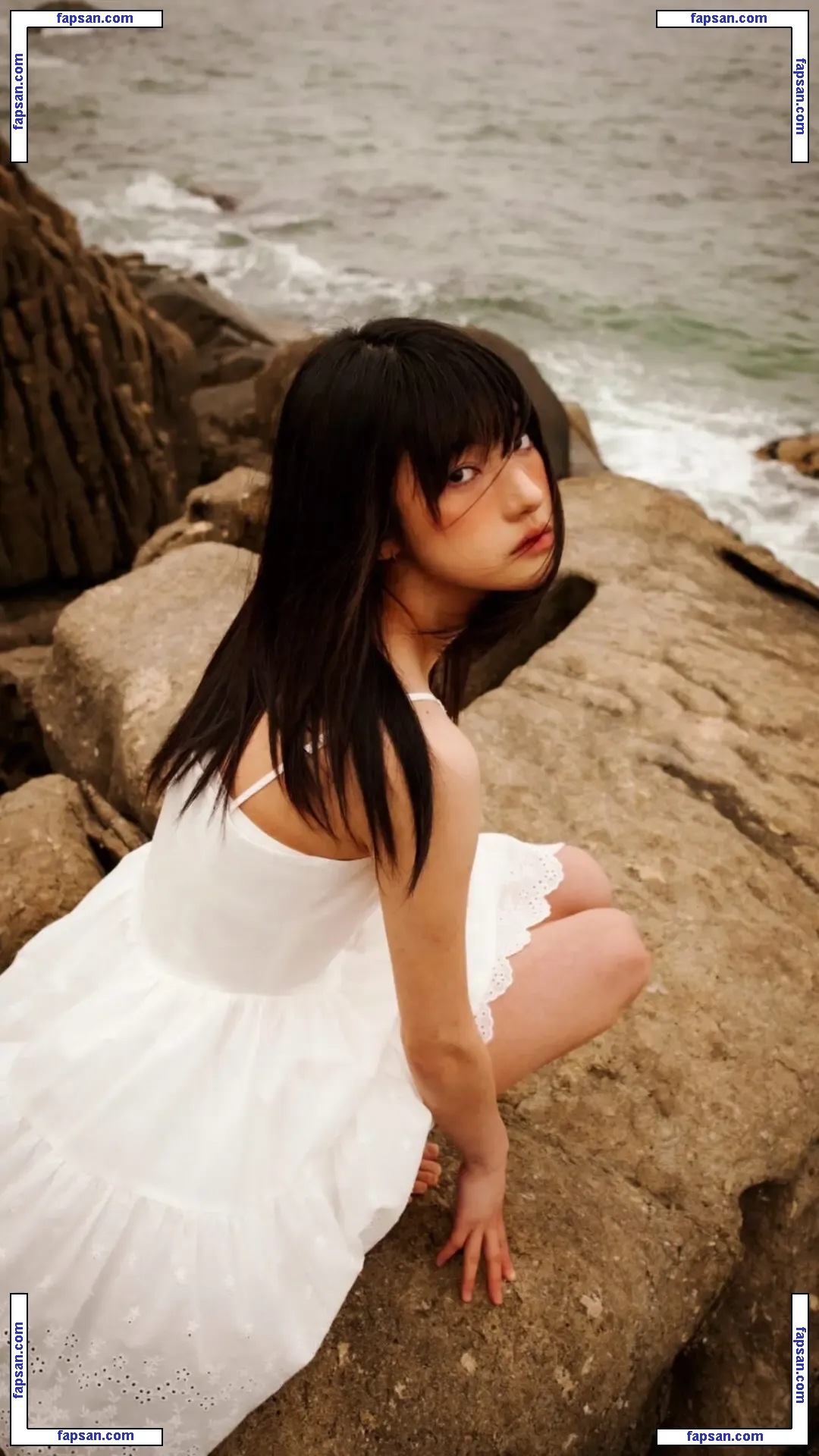 n.uzoo голая фото #0022 с Онлифанс