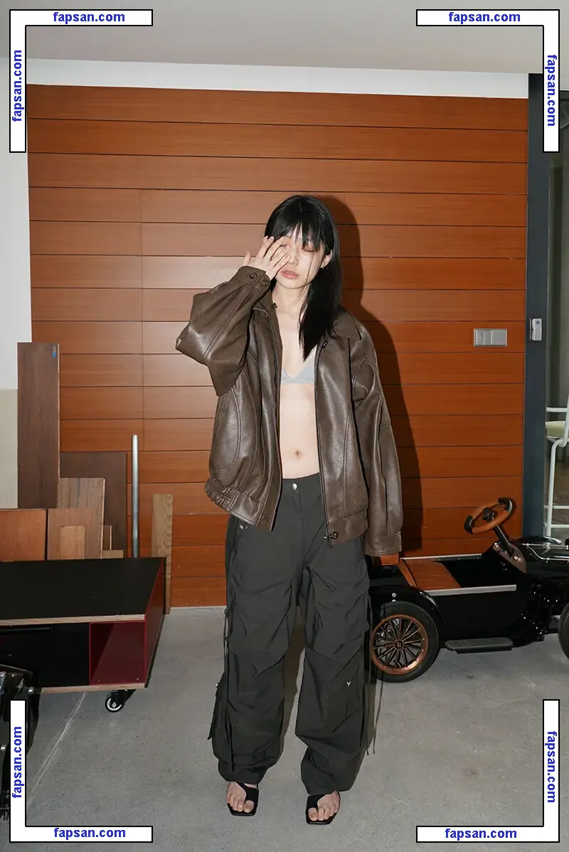 n.uzoo голая фото #0024 с Онлифанс