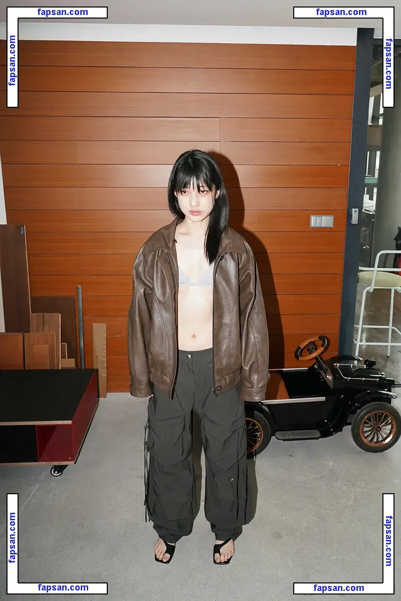 n.uzoo голая фото #0031 с Онлифанс