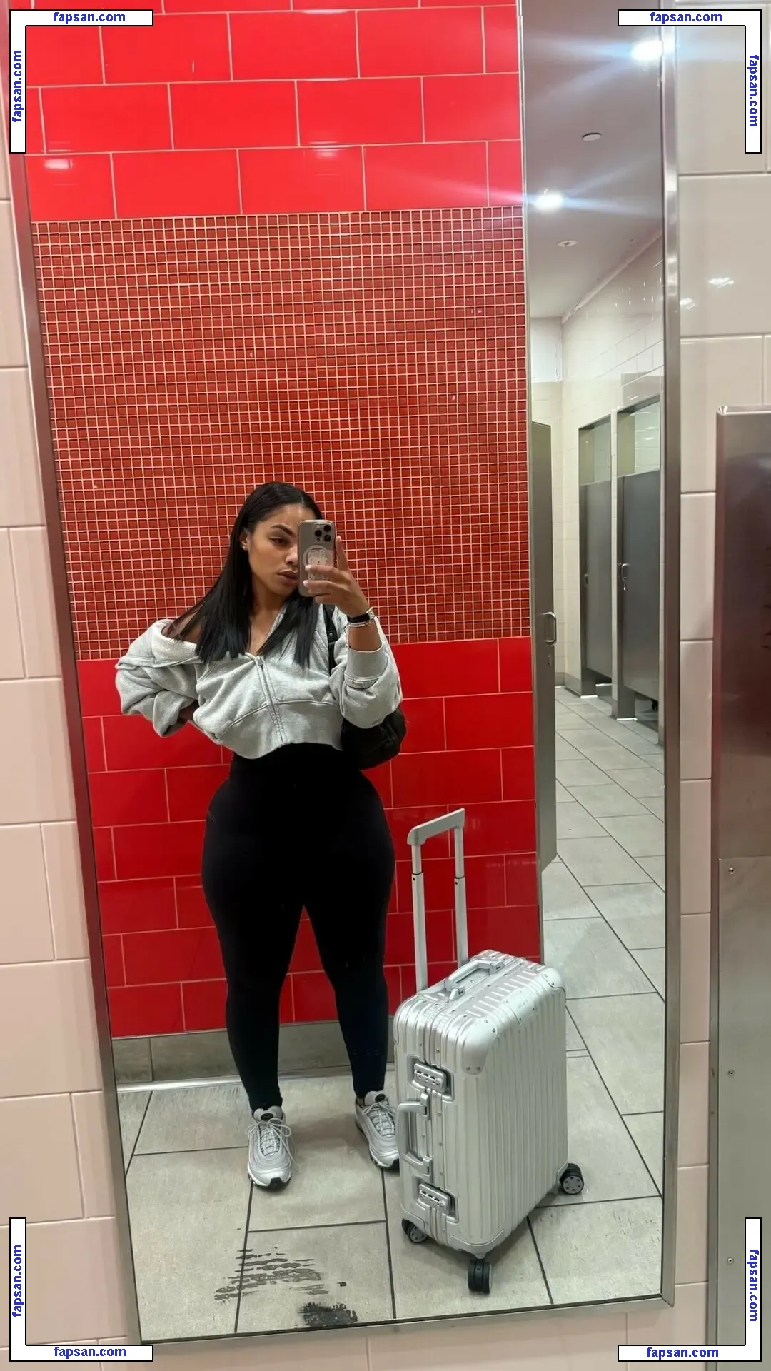 Nu.ski голая фото #0019 с Онлифанс