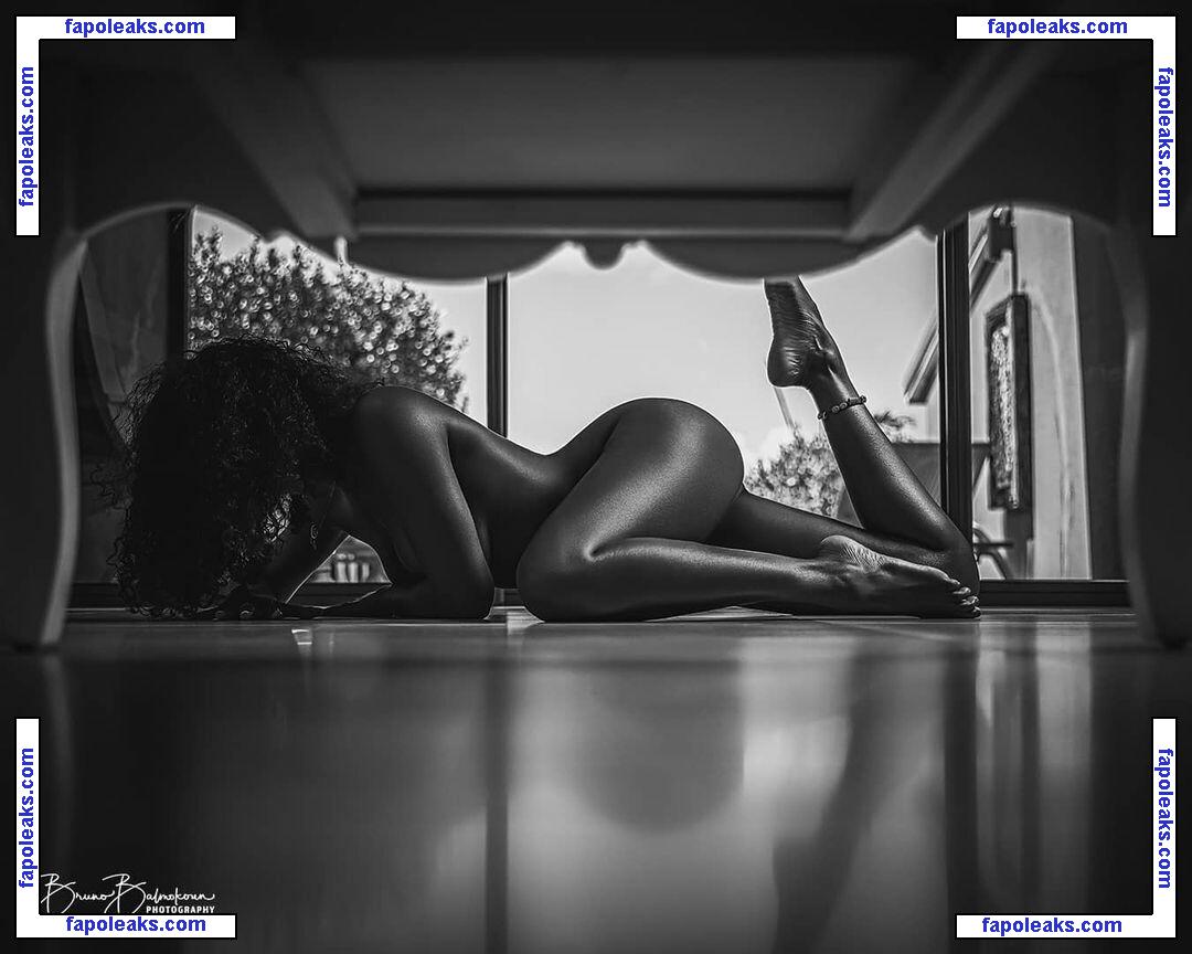 Nude Antilles / caribbean_cutie nude photo #0354 from OnlyFans