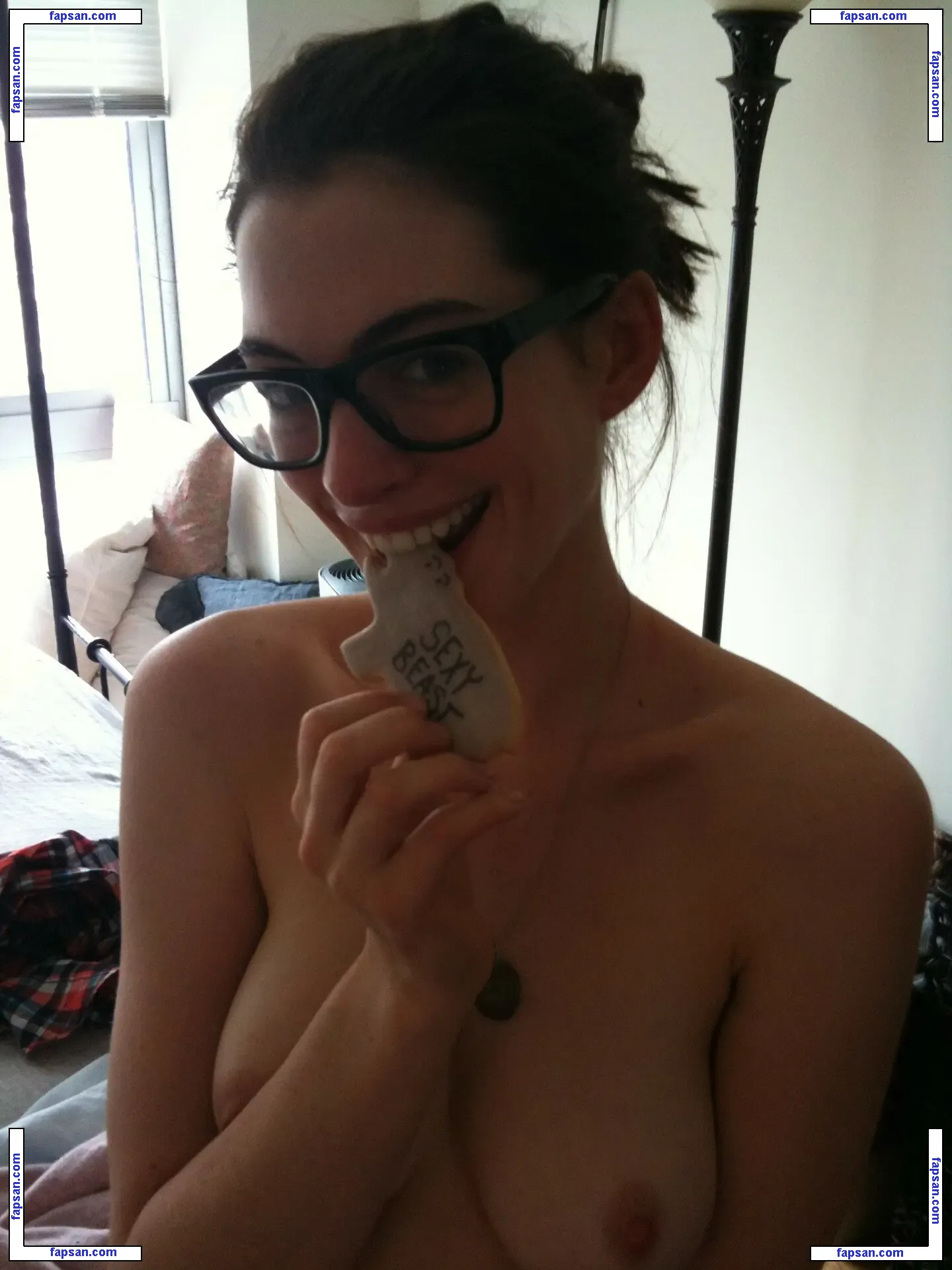 Nudes Celebrities голая фото #0026 с Онлифанс