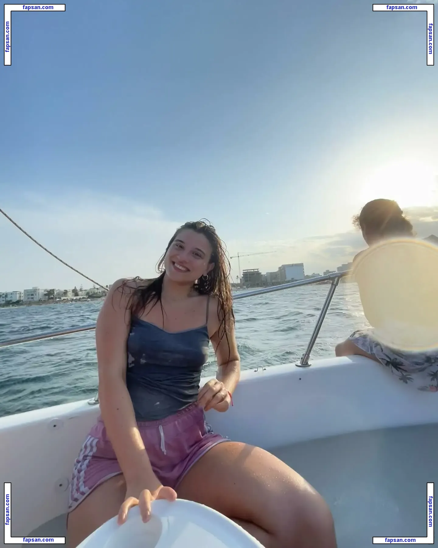 Nursijulian голая фото #0021 с Онлифанс