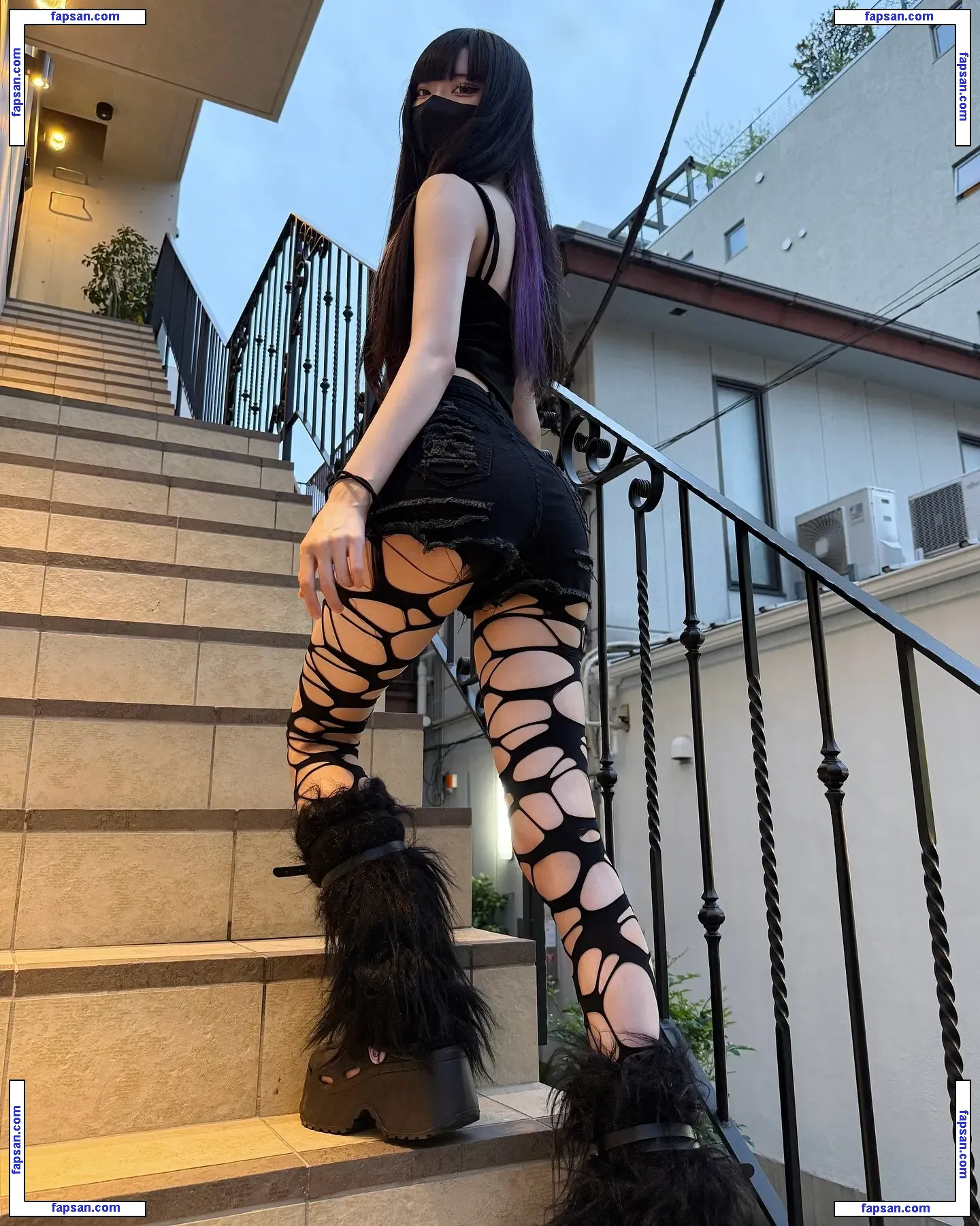 nwqllxq nude photo #0076 from OnlyFans