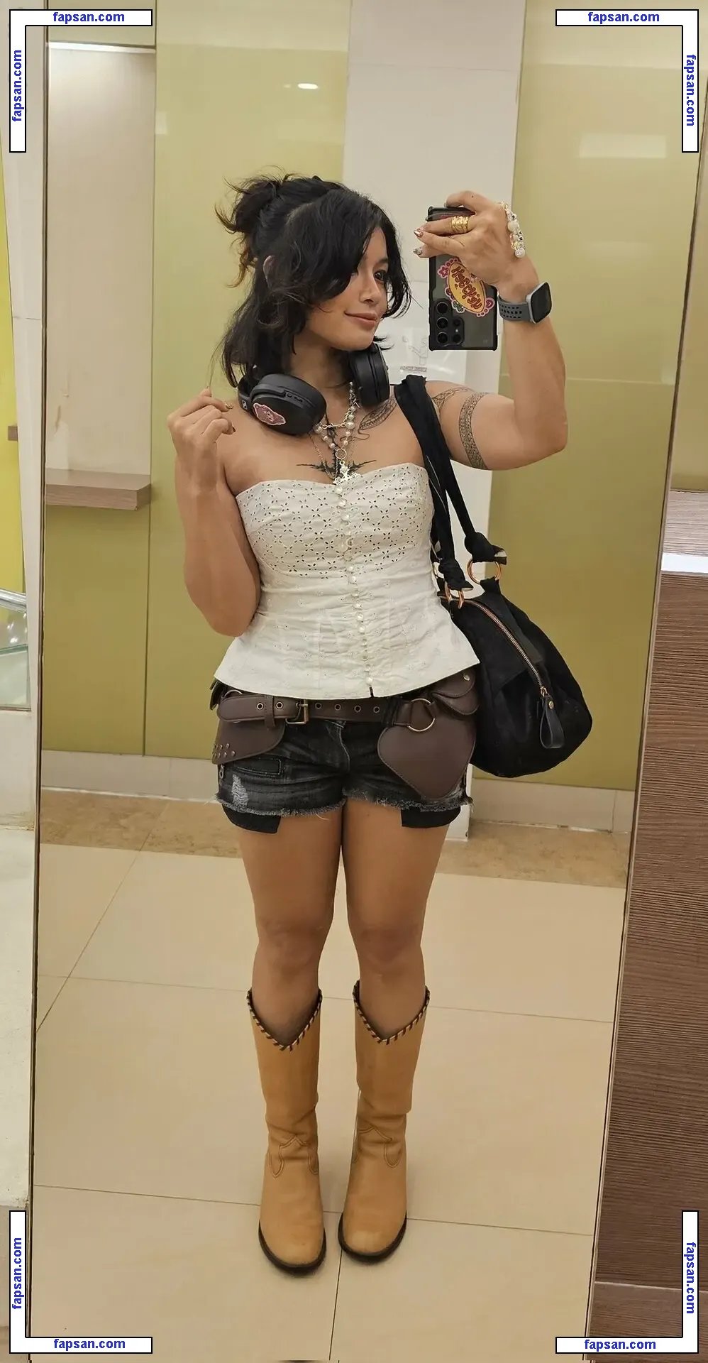 Nyaaati голая фото #0356 с Онлифанс