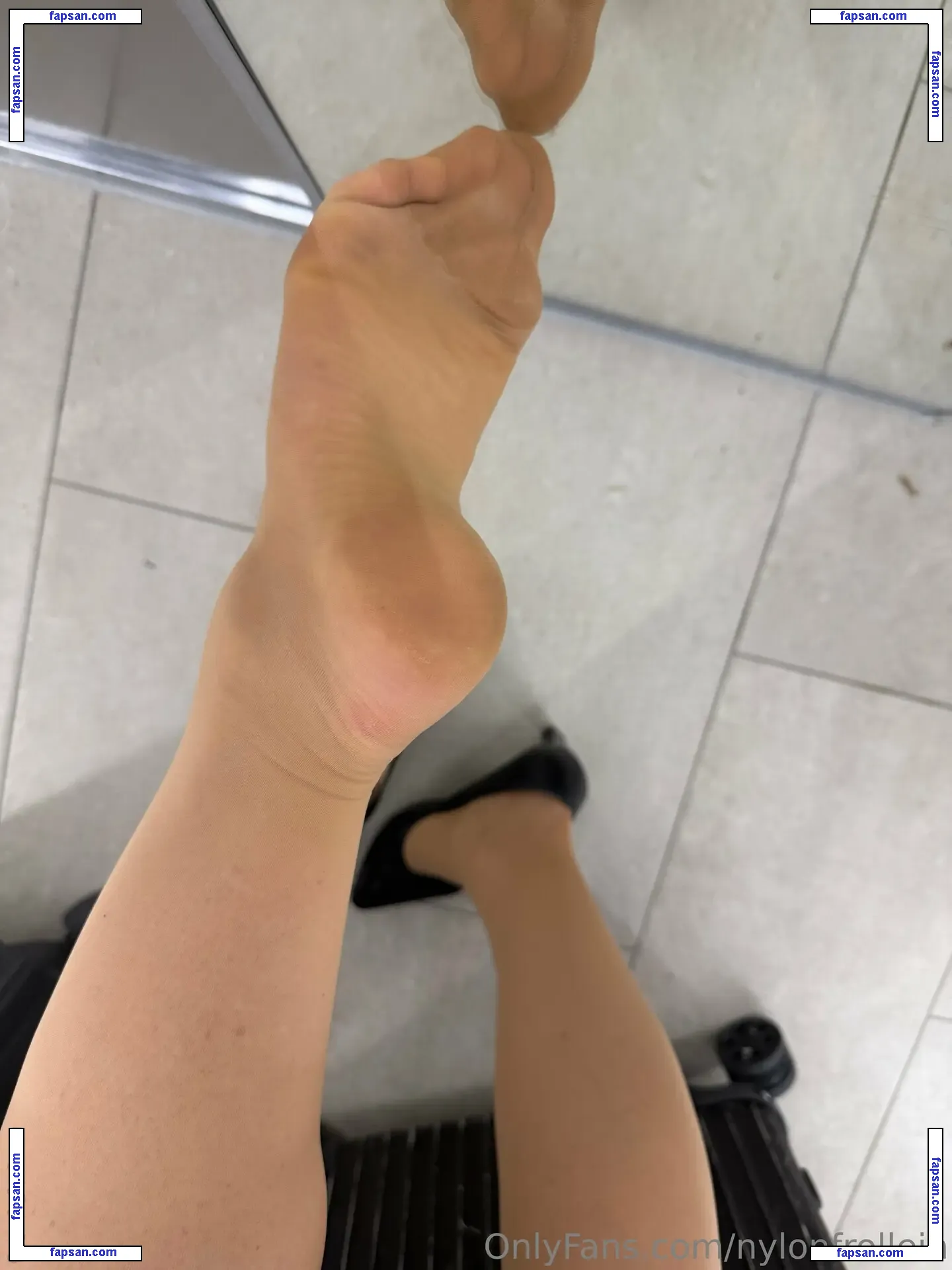 nylonfrollein голая фото #0039 с Онлифанс
