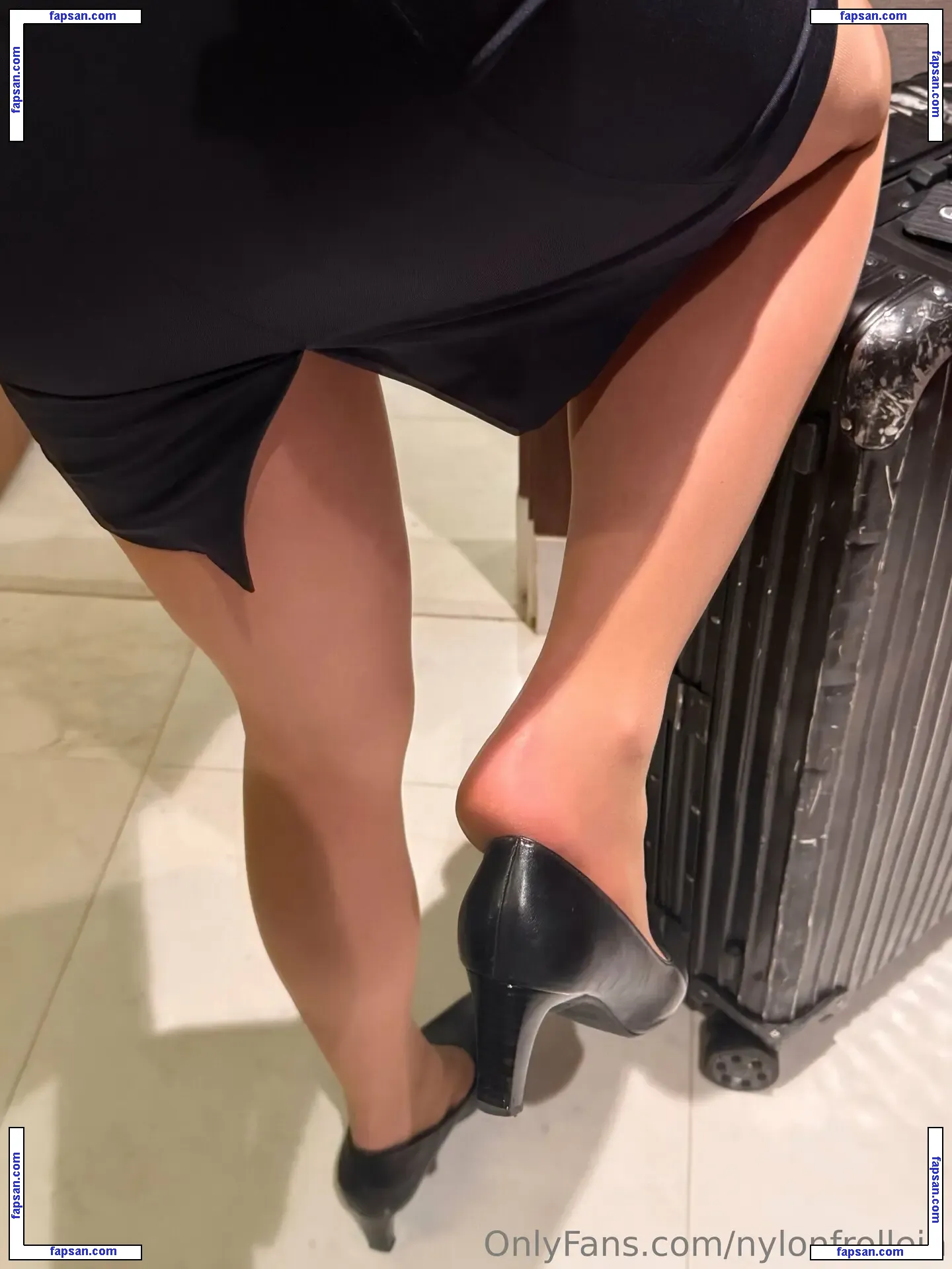 nylonfrollein голая фото #0041 с Онлифанс