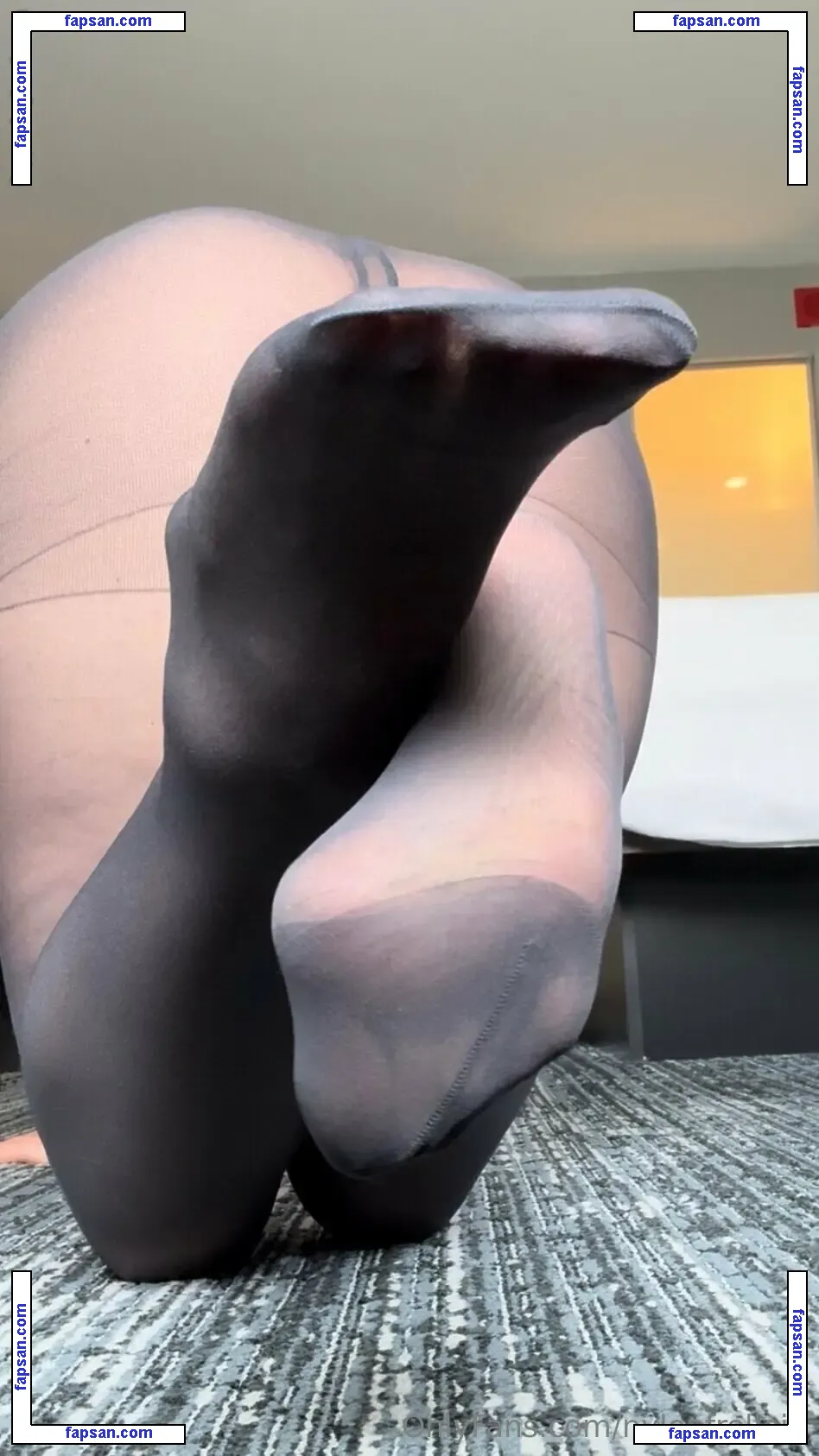 nylonfrollein голая фото #0042 с Онлифанс