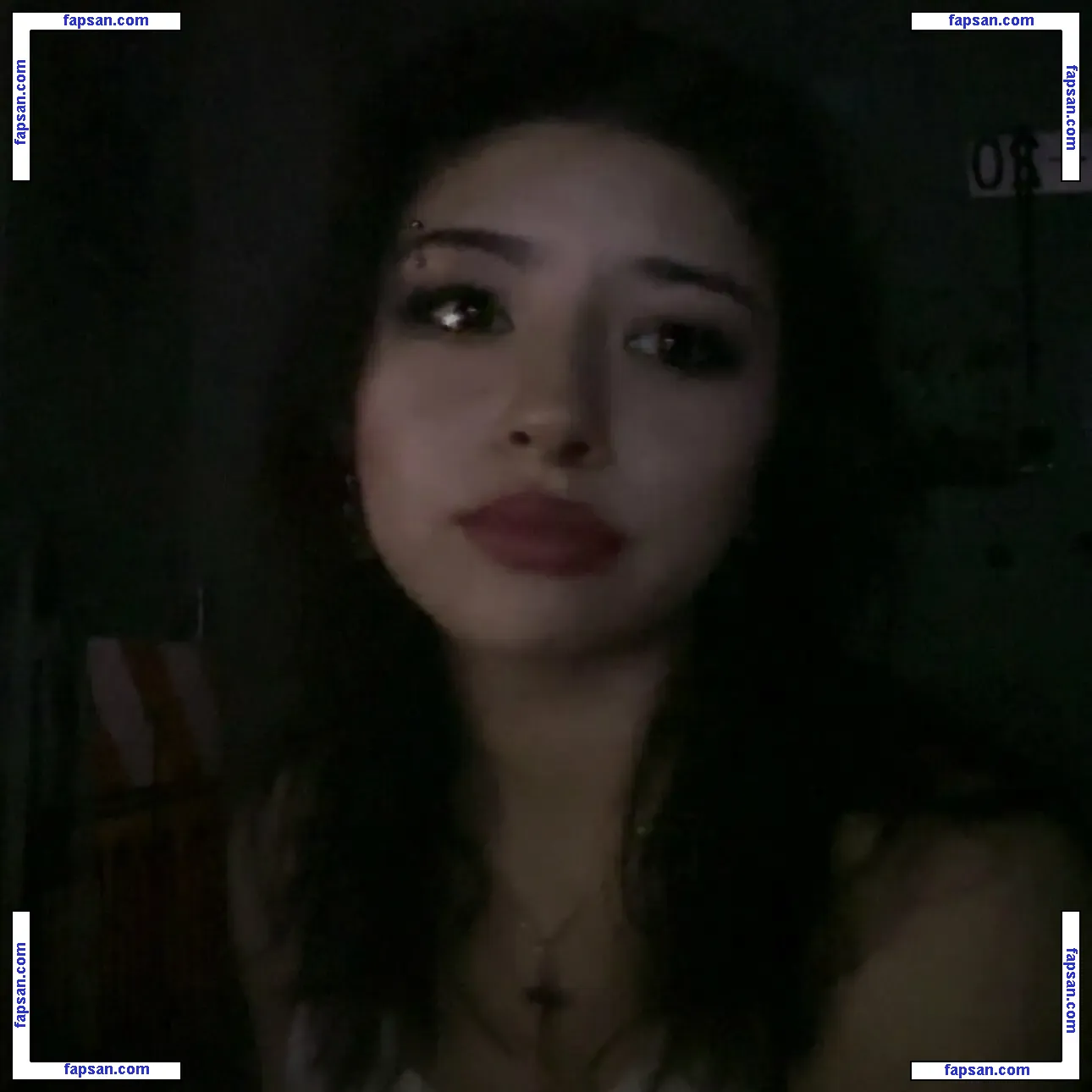 nyneruh голая фото #0006 с Онлифанс