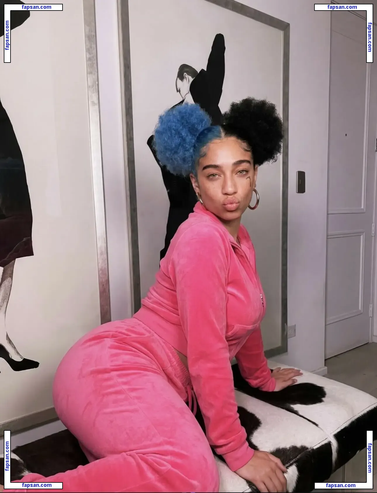 nyrabluee голая фото #0002 с Онлифанс