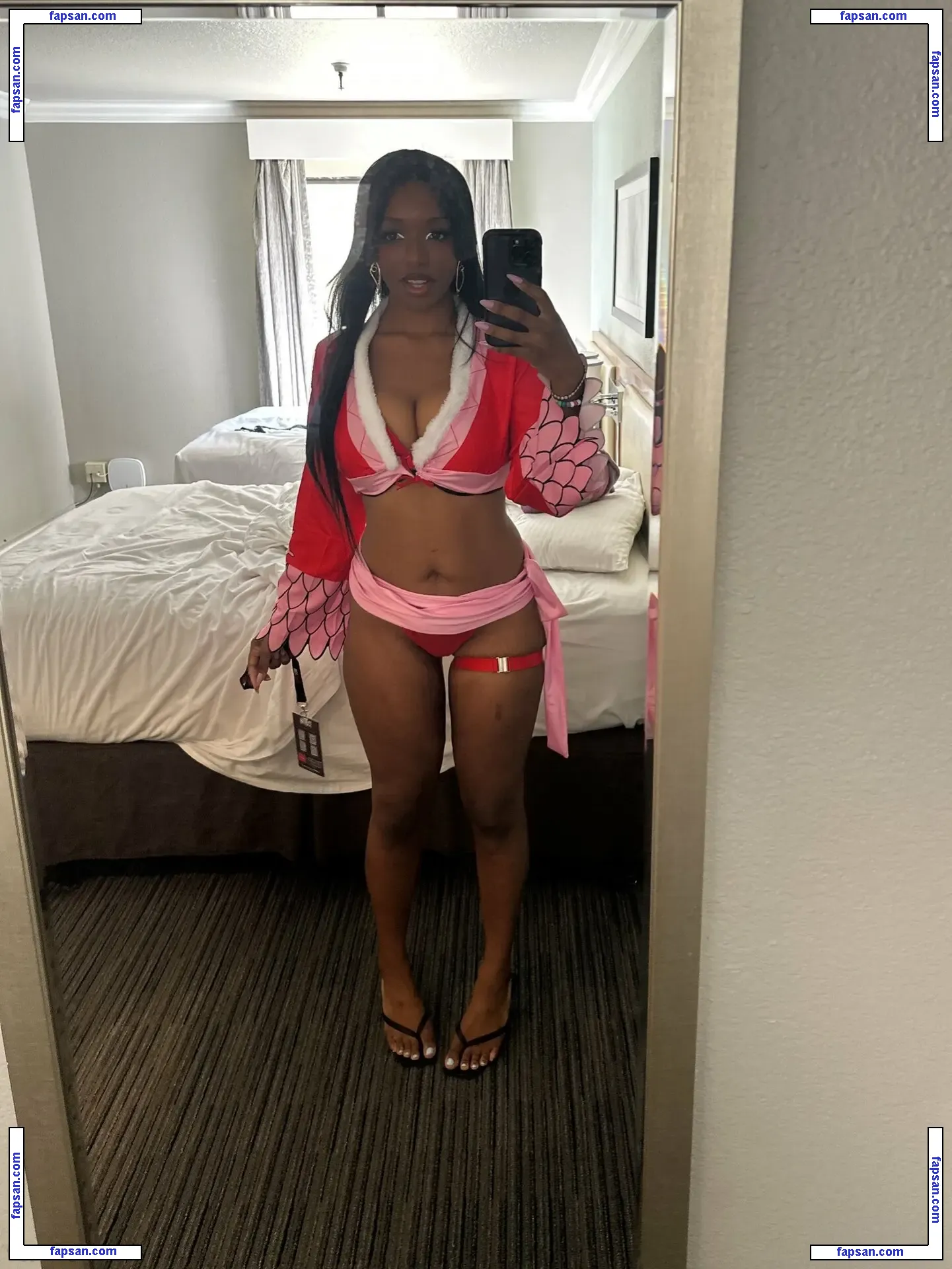 Nyxikay nude photo #0005 from OnlyFans