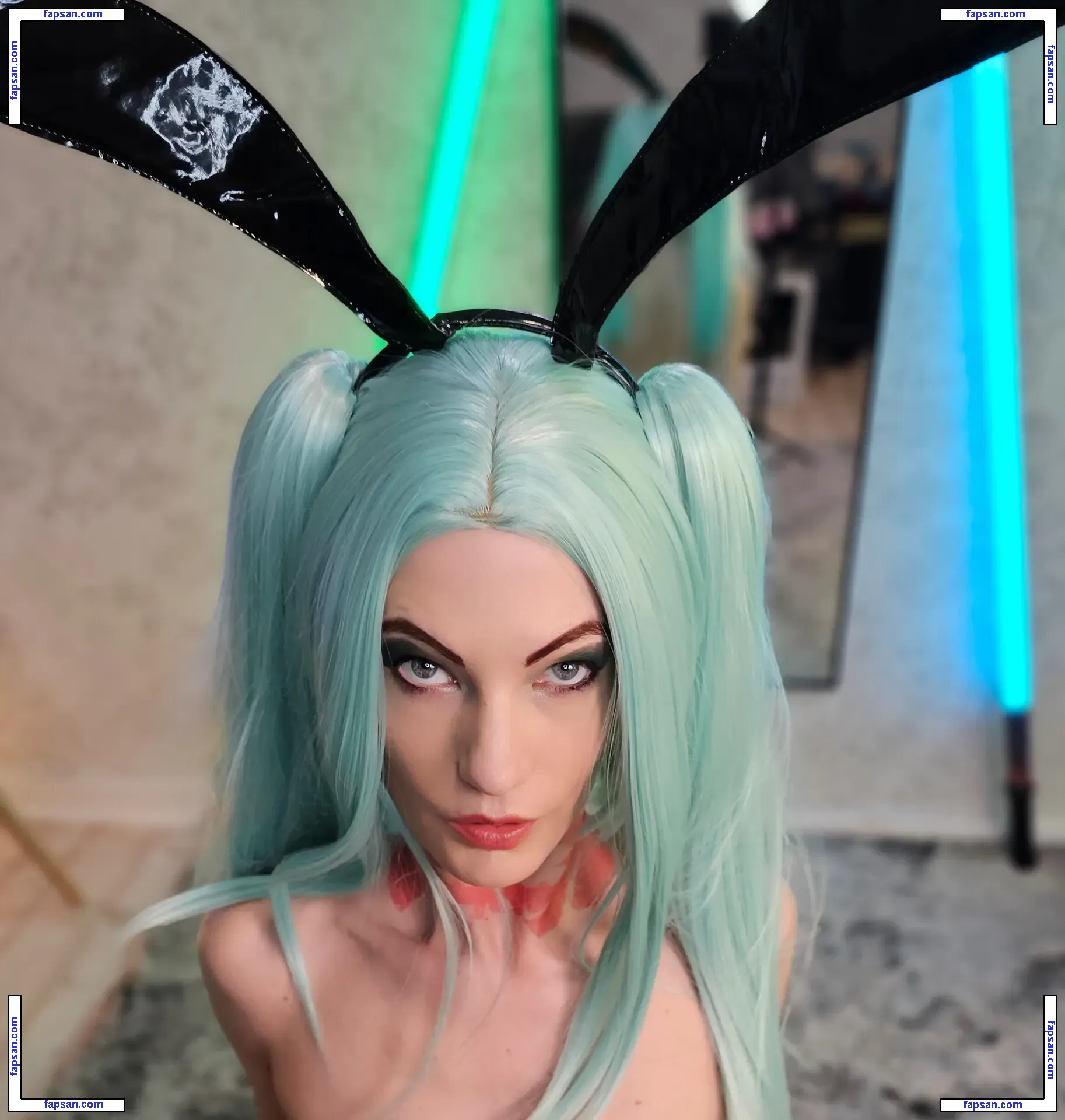 nyxoctavia.thesmall nude photo #0001 from OnlyFans