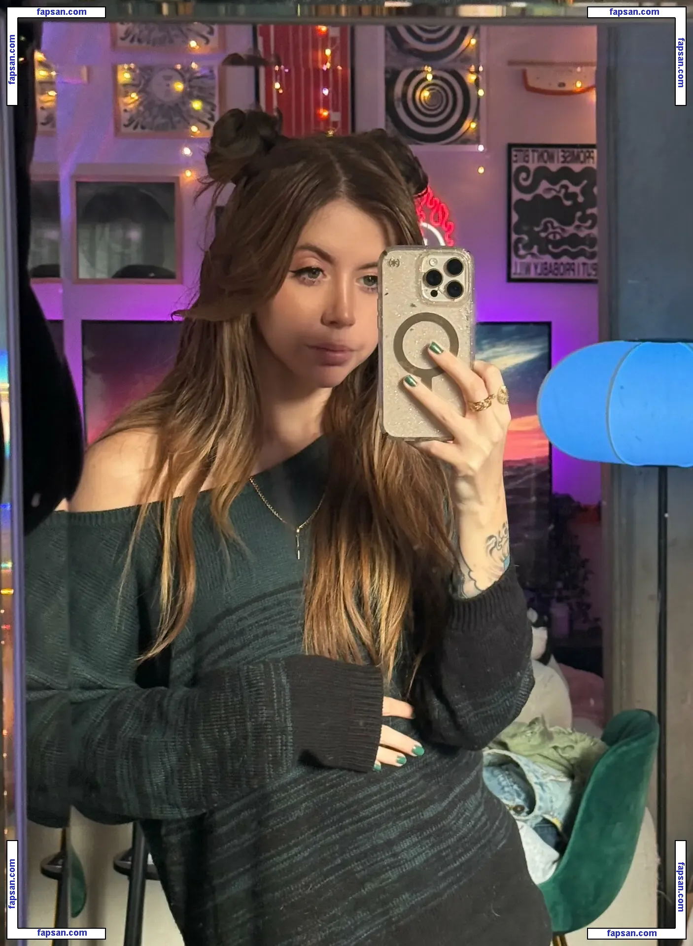 Nyybeats nude photo #0020 from OnlyFans