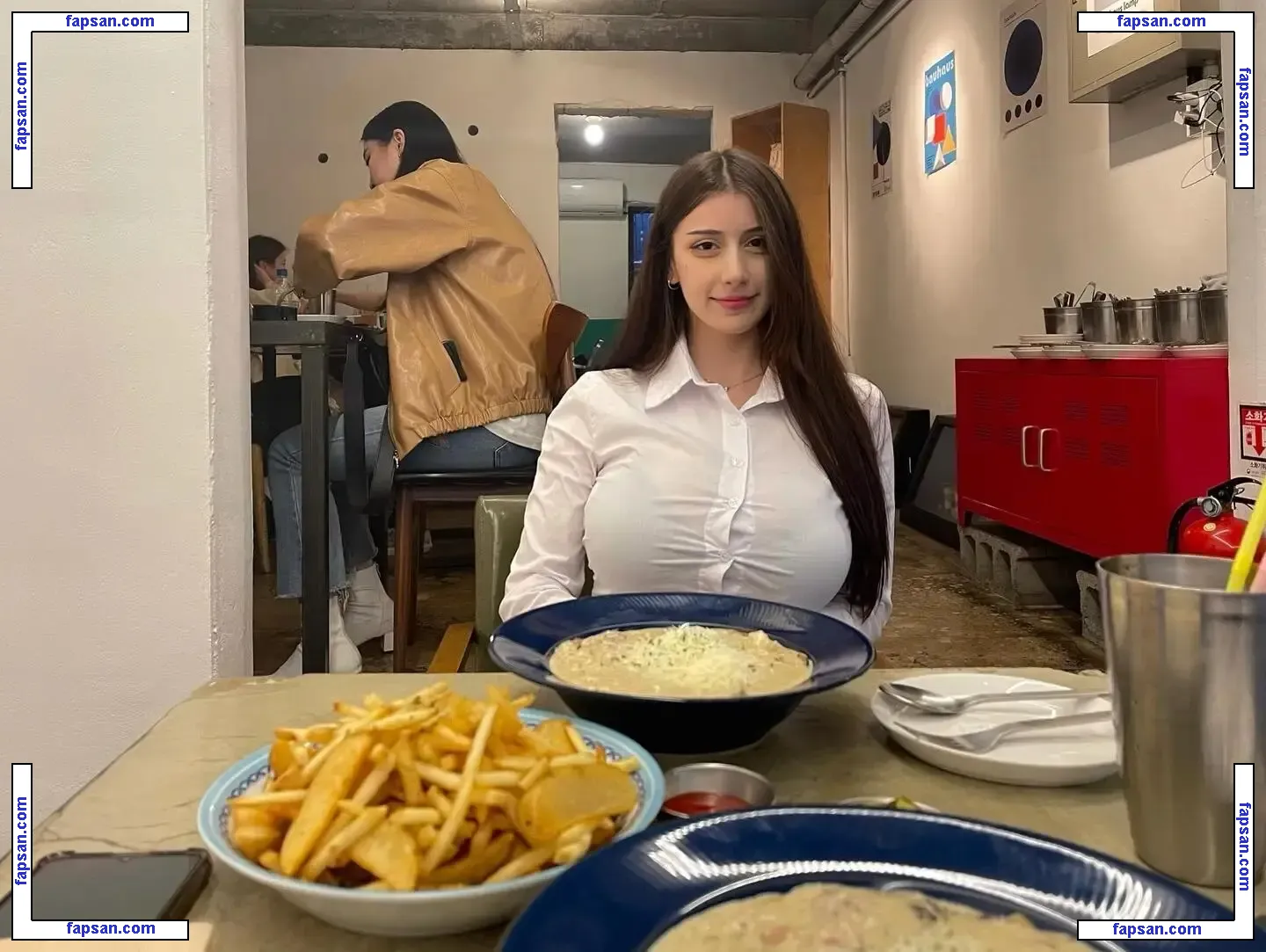 Oana Gabriela голая фото #0004 с Онлифанс