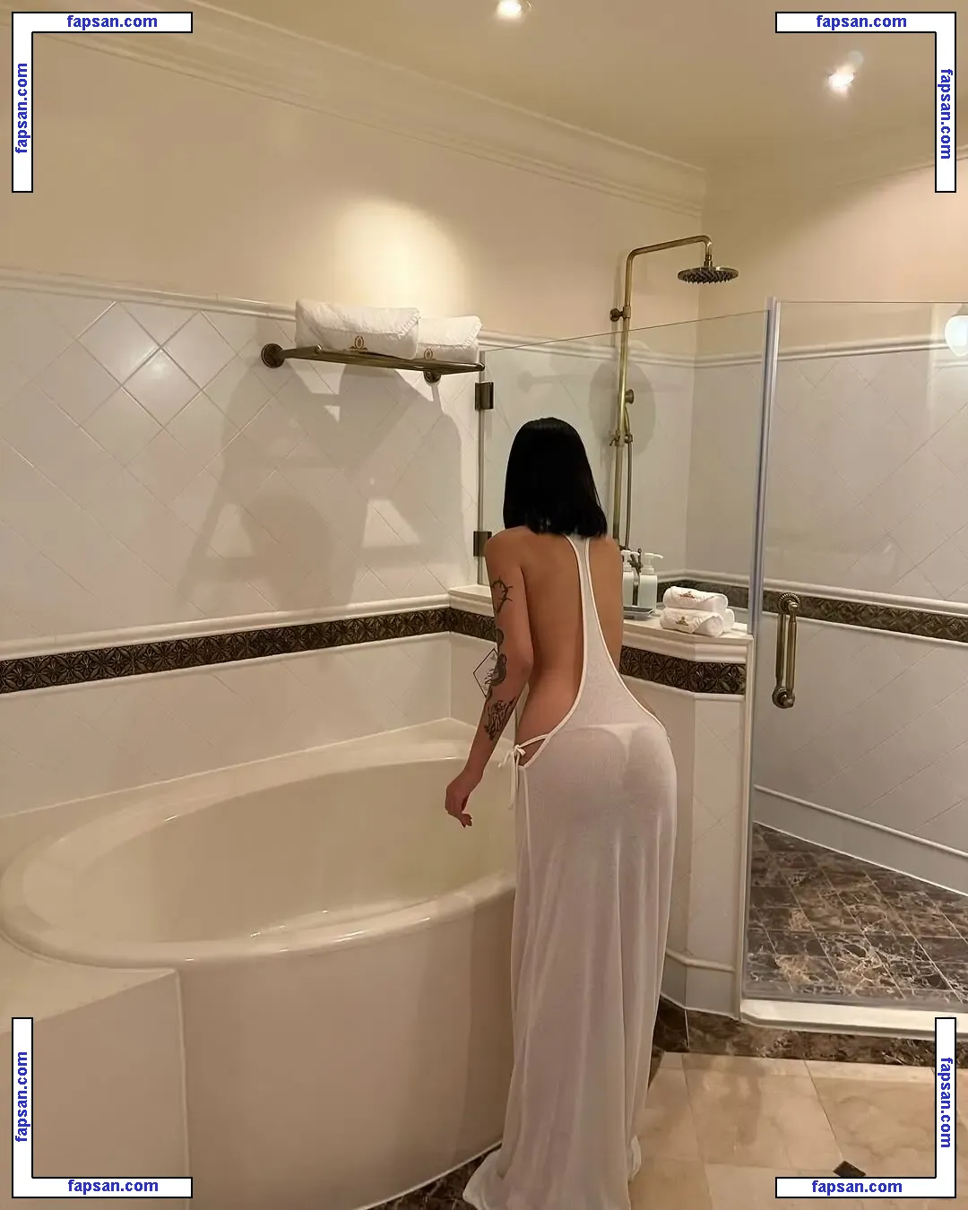 OANH голая фото #0003 с Онлифанс