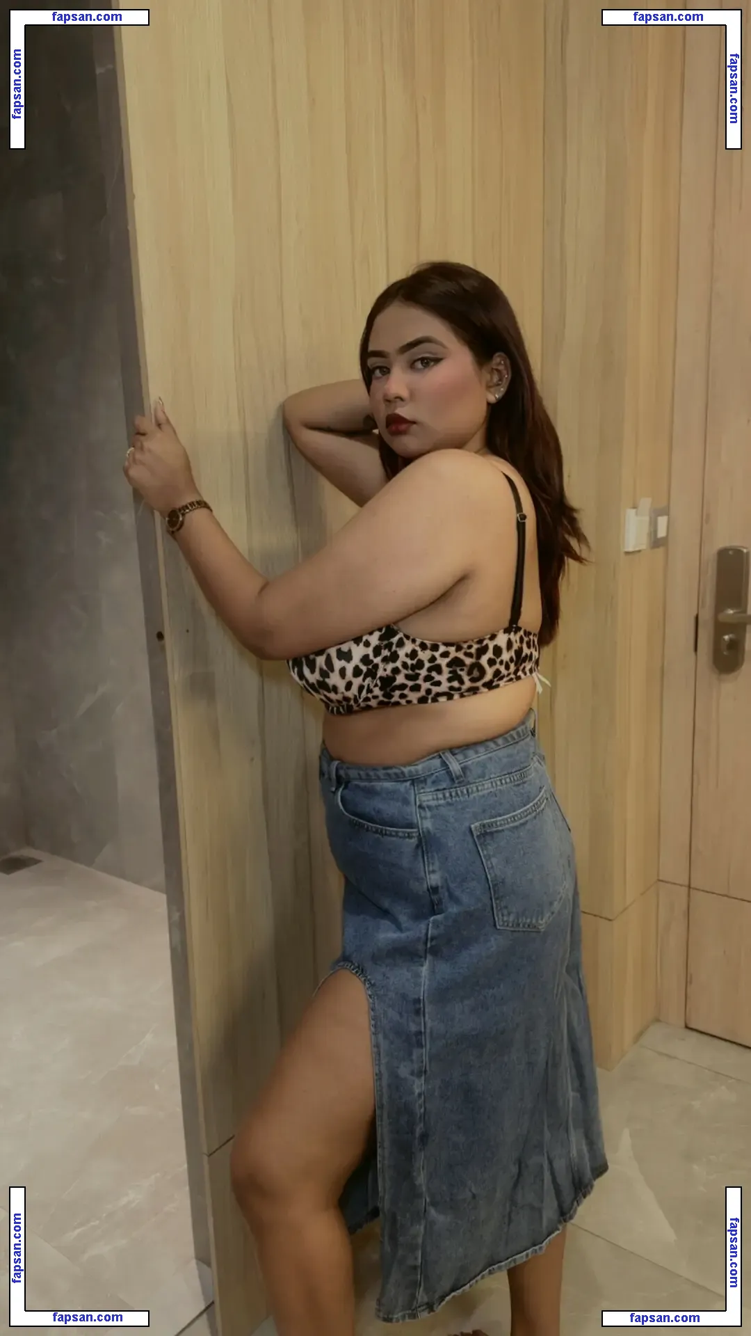 Oasi Das nude photo #0076 from OnlyFans