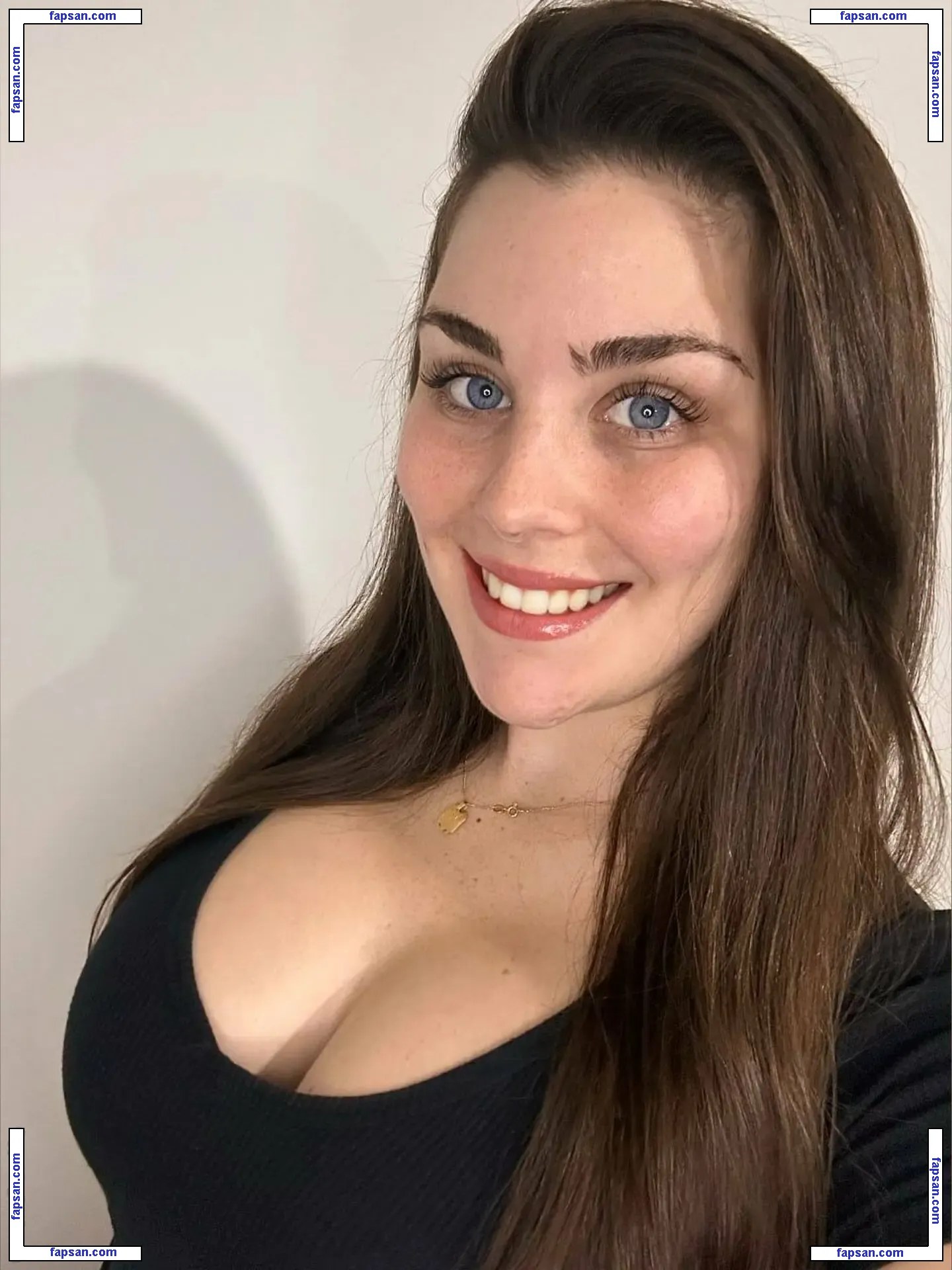 occeansxeyess nude photo #0003 from OnlyFans