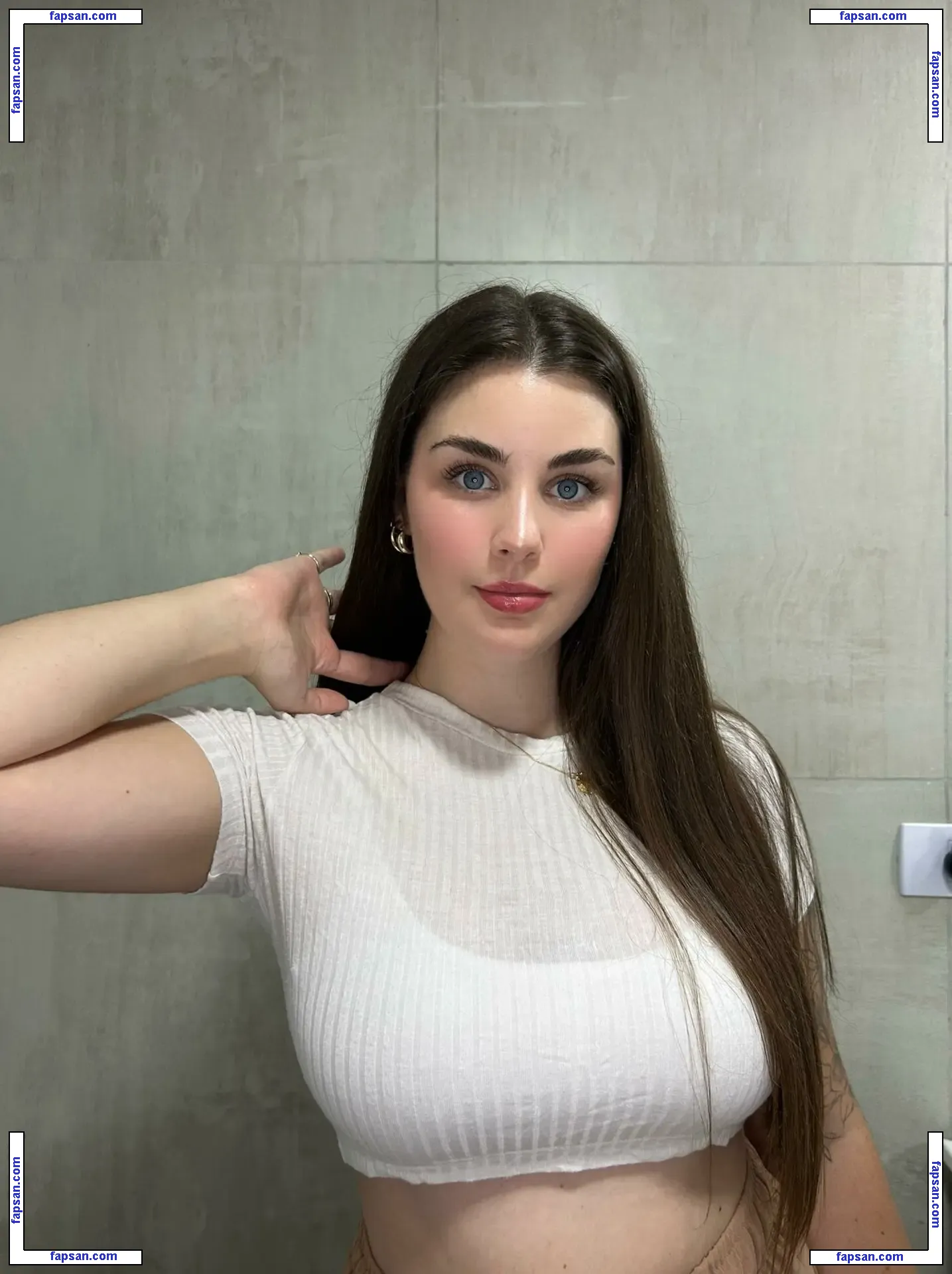 occeansxeyess nude photo #0005 from OnlyFans