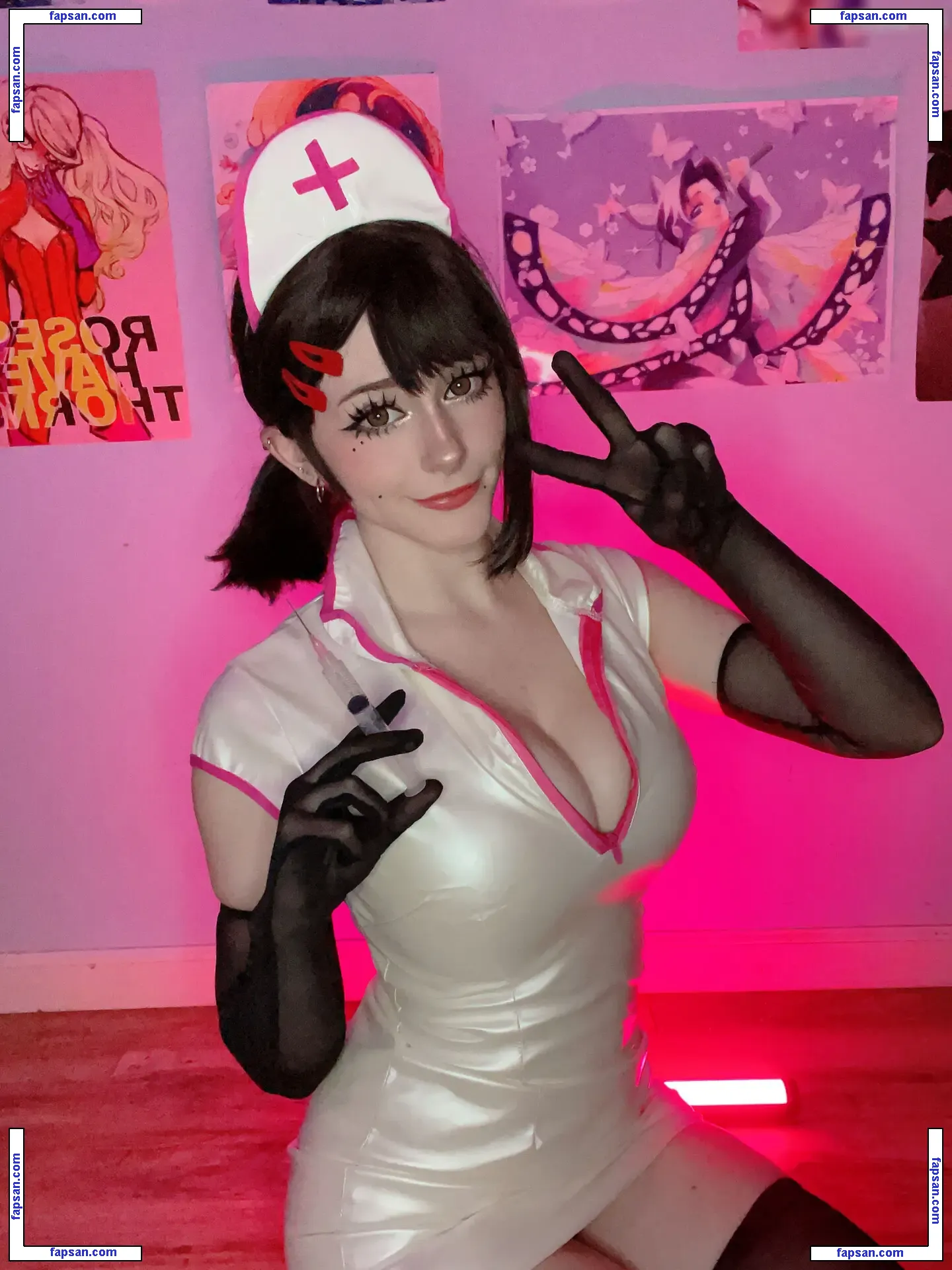 Occultmage nude photo #0221 from OnlyFans