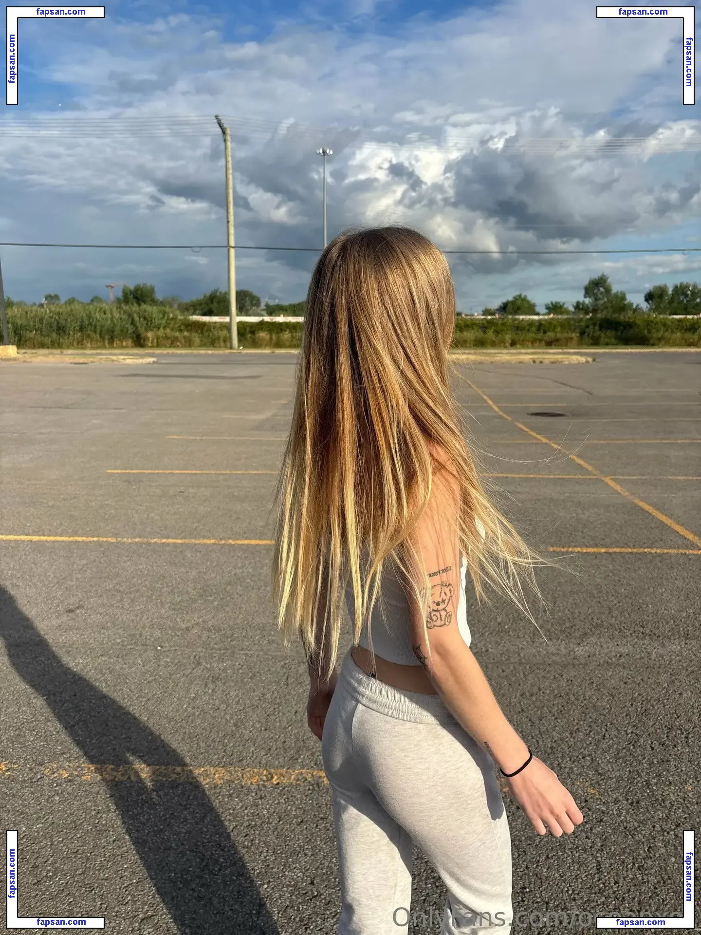 oceanxox nude photo #0005 from OnlyFans