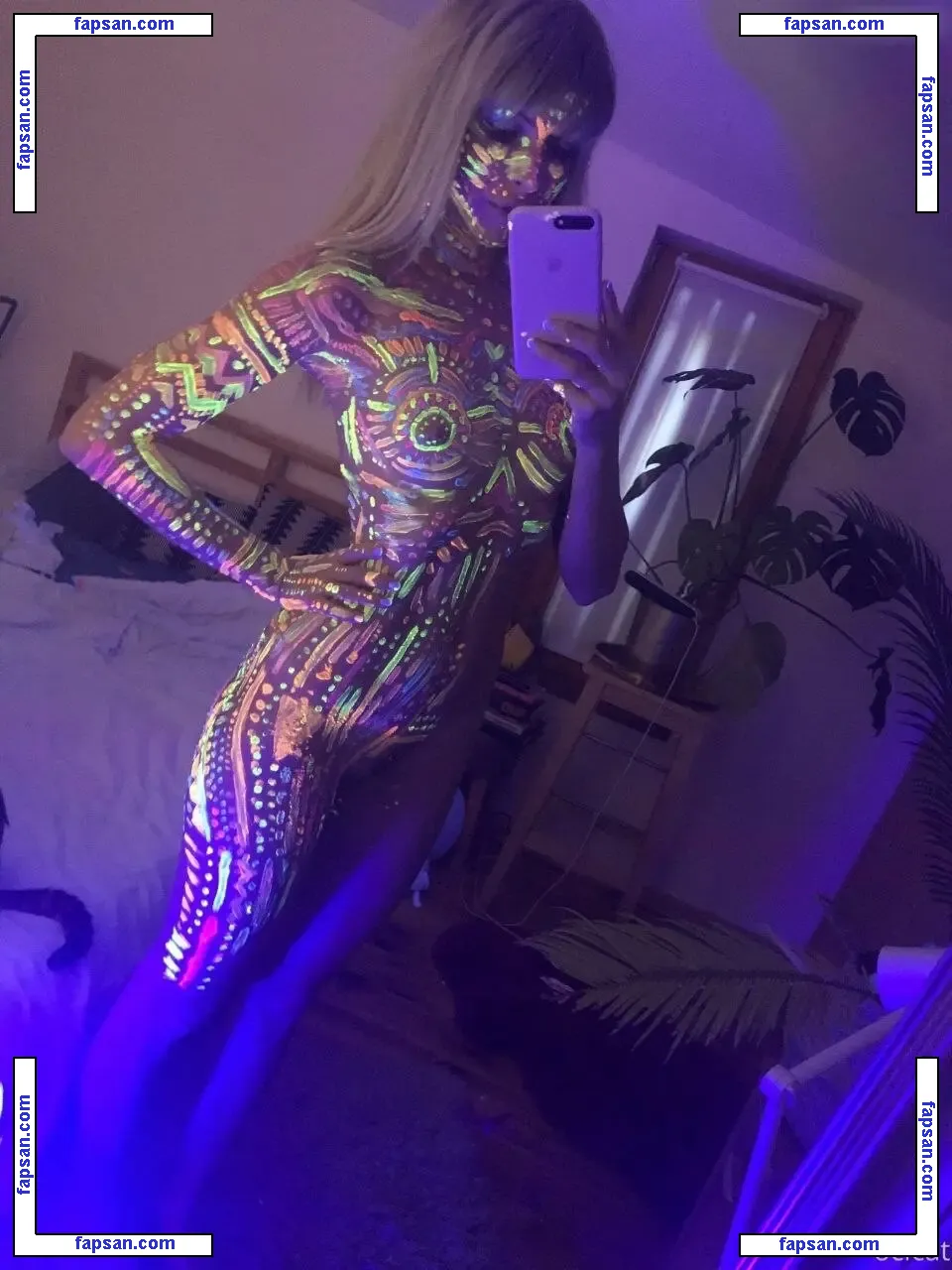 Ocicat nude photo #0142 from OnlyFans