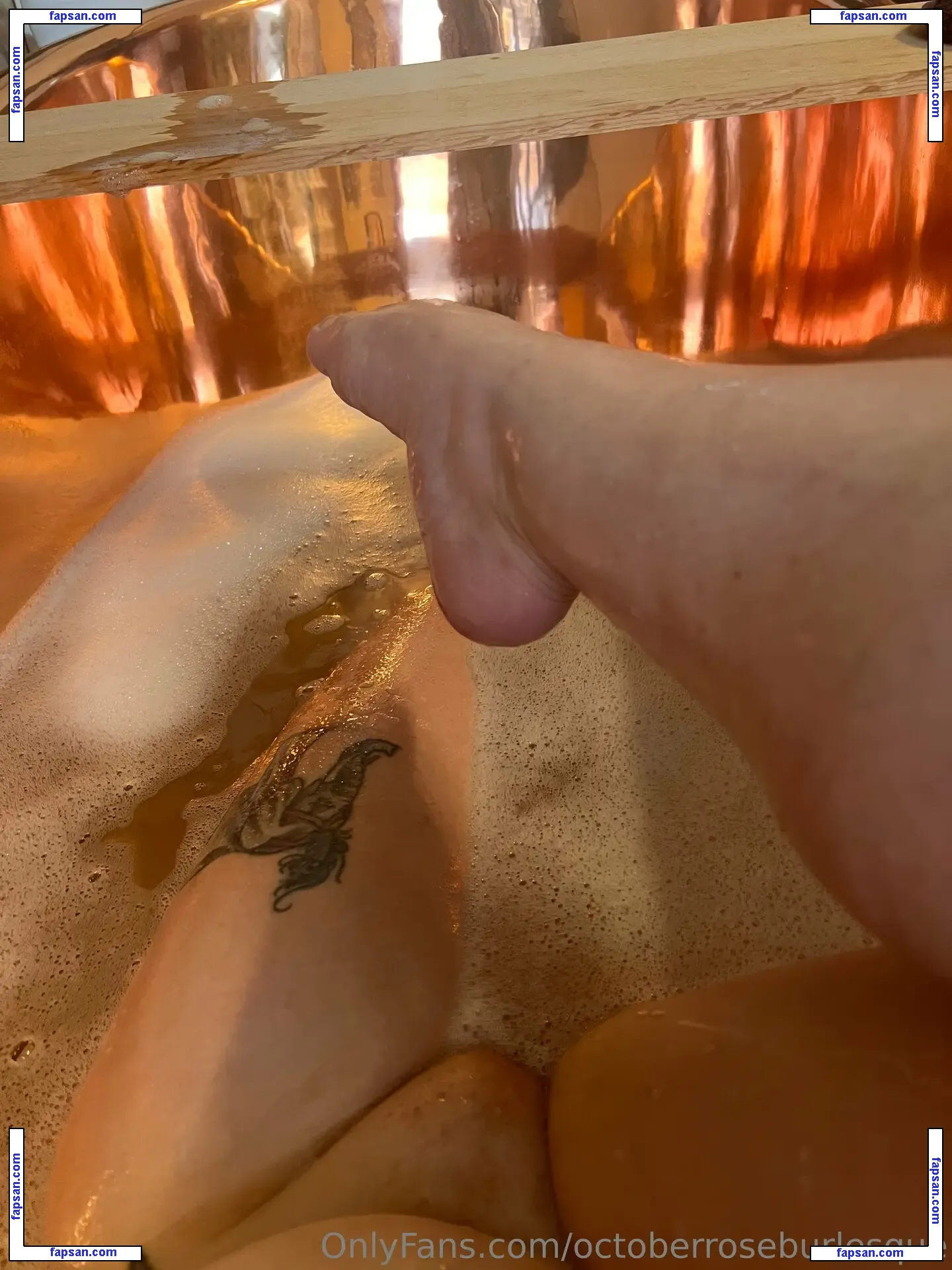 octoberroseburlesque nude photo #0007 from OnlyFans