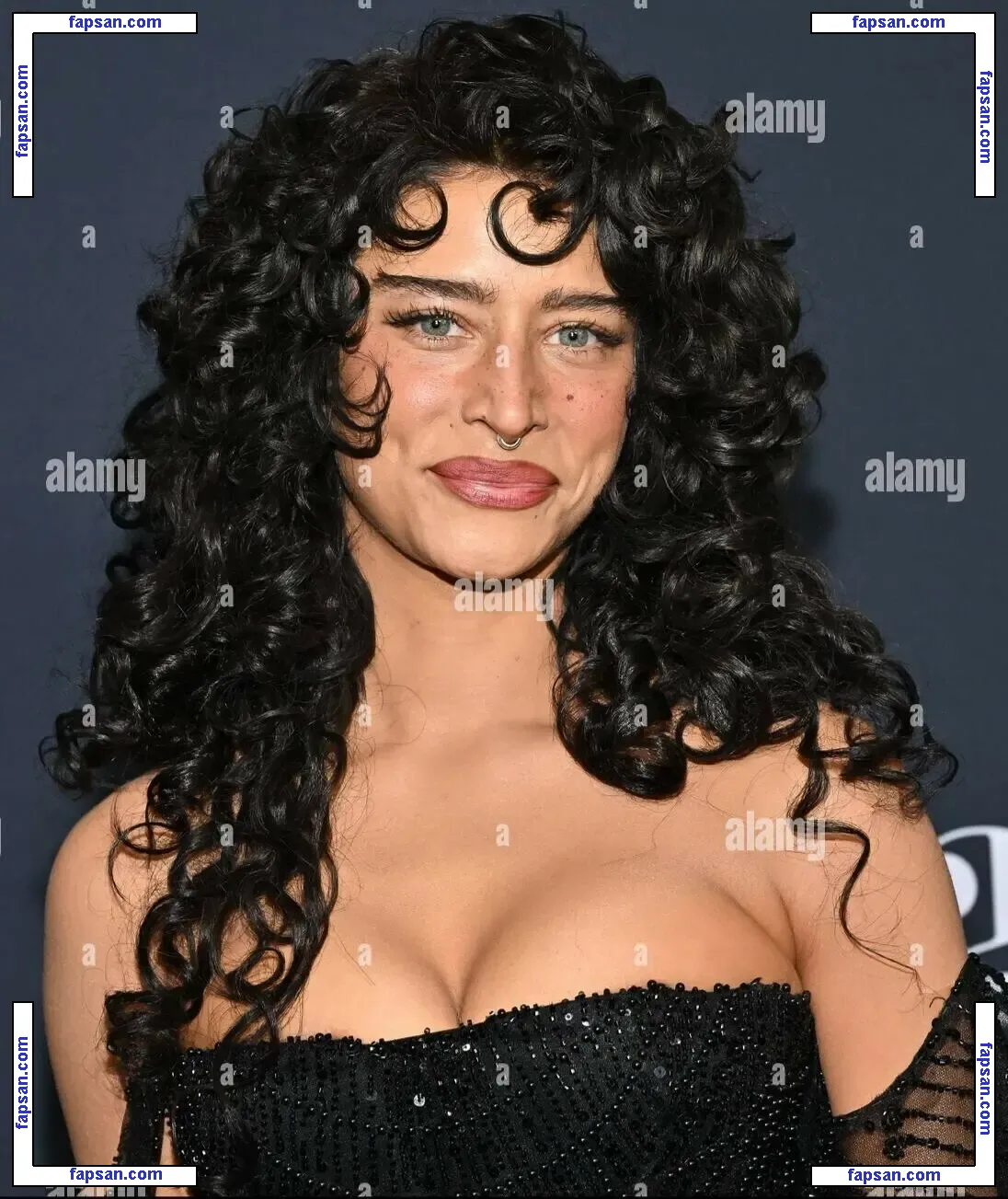 Odessa A’zion голая фото #0039 с Онлифанс