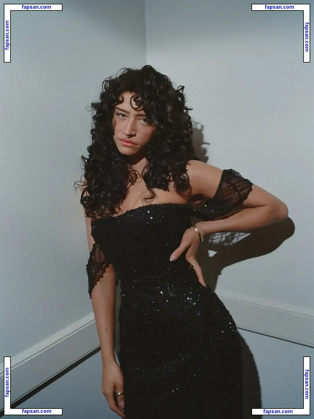 Odessa A’zion голая фото #0063 с Онлифанс