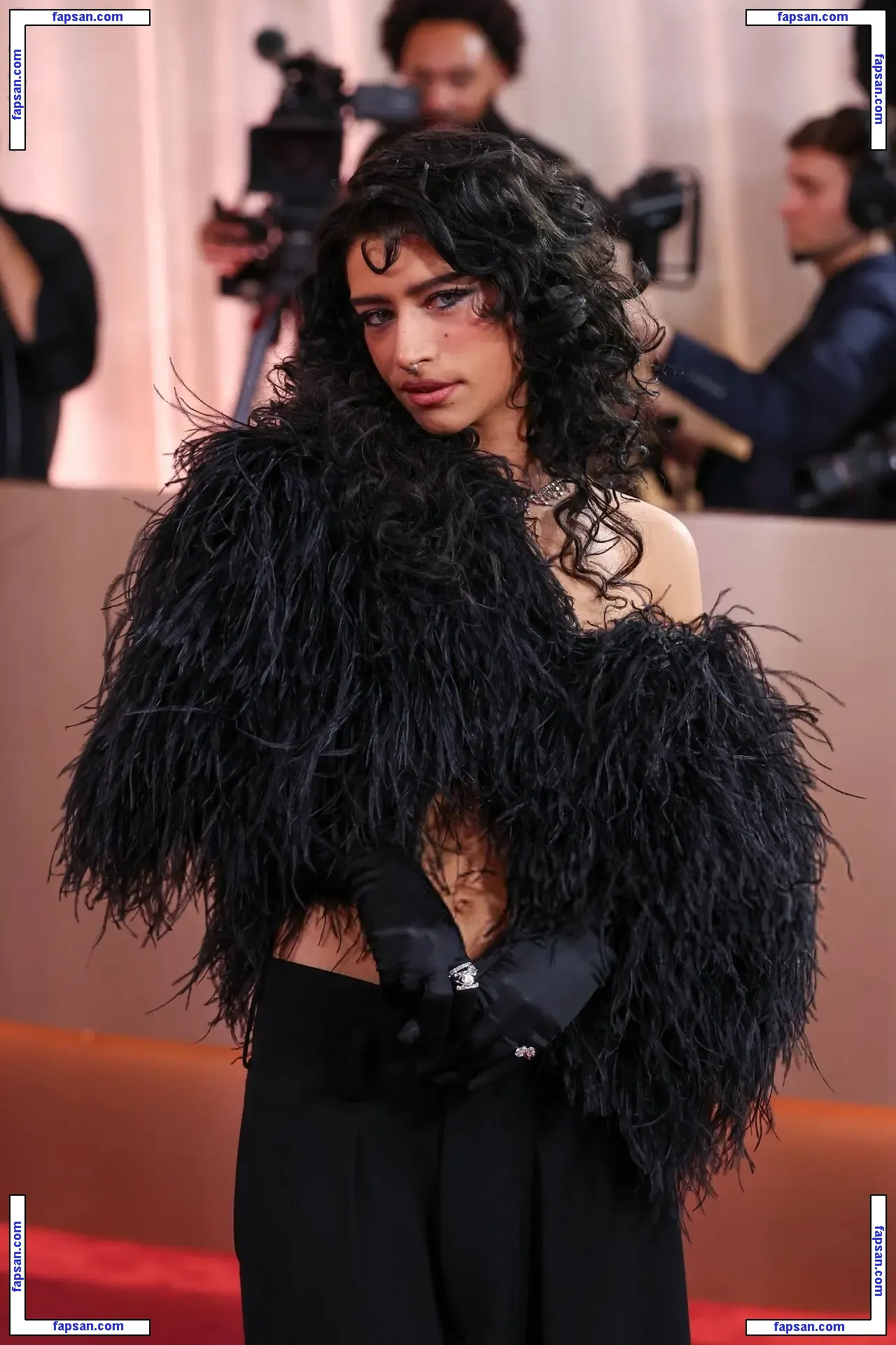 Odessa A’zion голая фото #0088 с Онлифанс