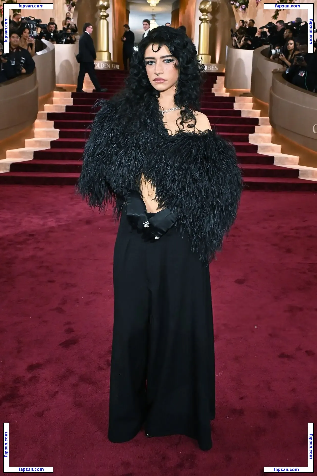 Odessa A’zion голая фото #0095 с Онлифанс