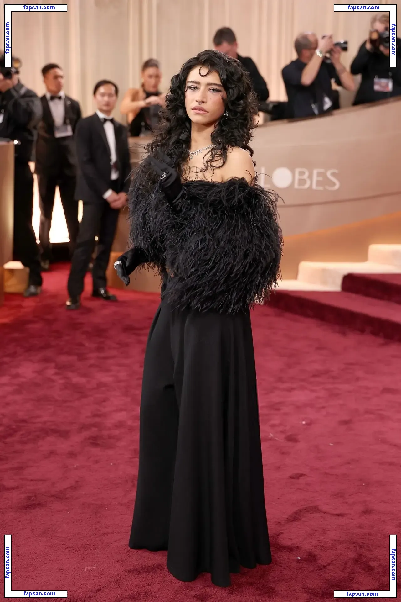 Odessa A’zion голая фото #0096 с Онлифанс