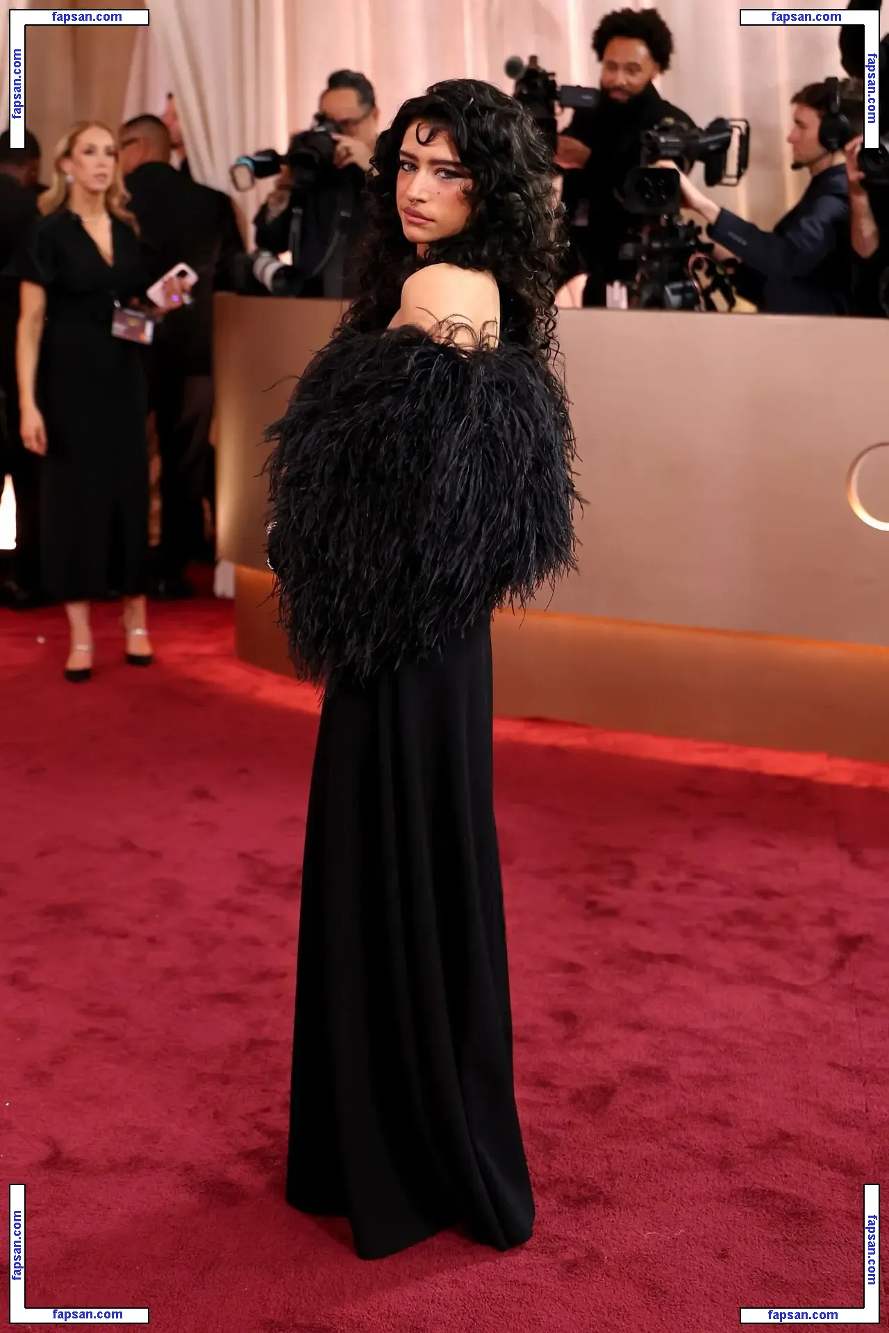 Odessa A’zion голая фото #0105 с Онлифанс