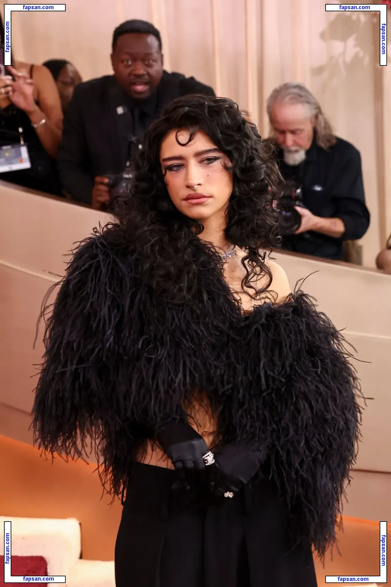 Odessa A’zion голая фото #0106 с Онлифанс