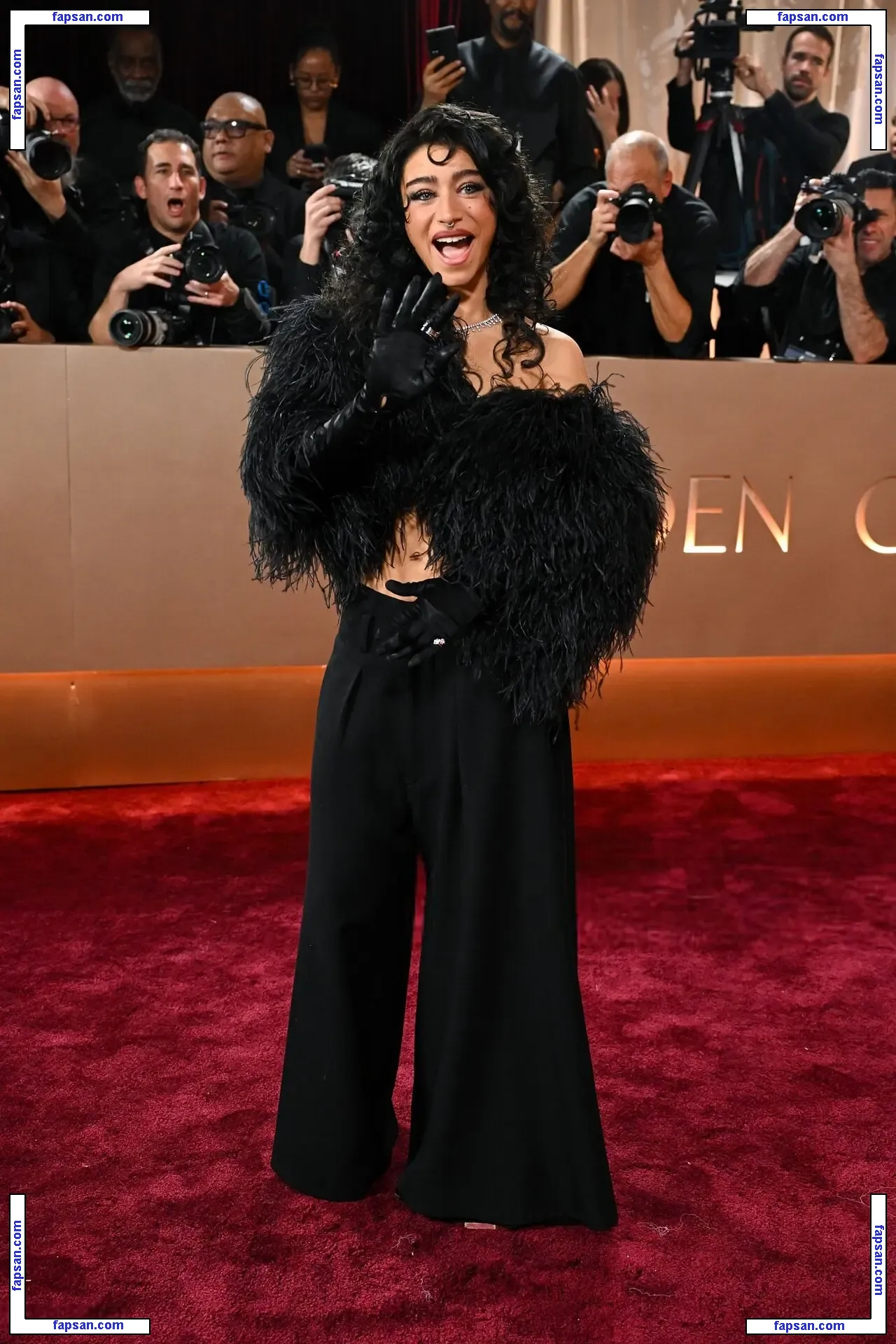 Odessa A’zion голая фото #0108 с Онлифанс