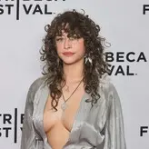 Odessa A’zion голая #0016