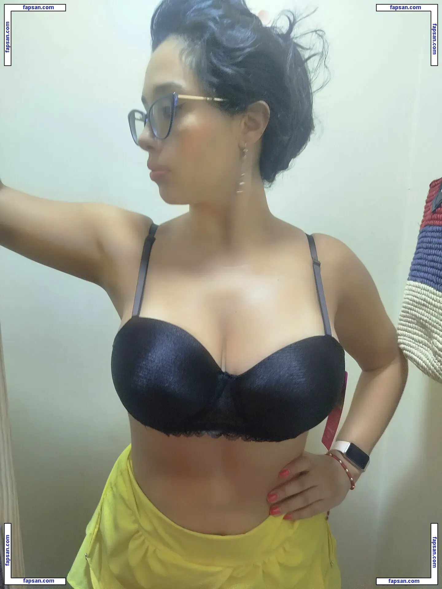 Officefacil nude photo #0238 from OnlyFans