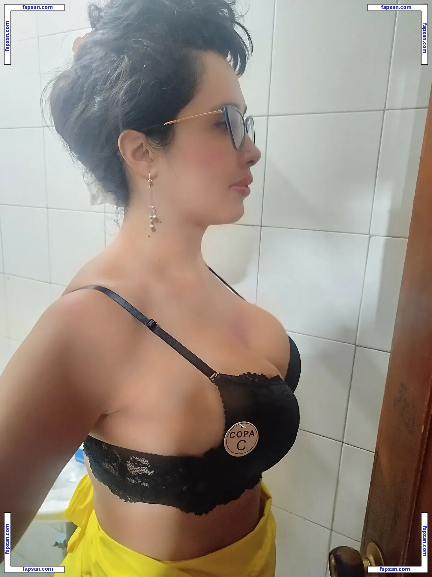 Officefacil nude photo #0239 from OnlyFans