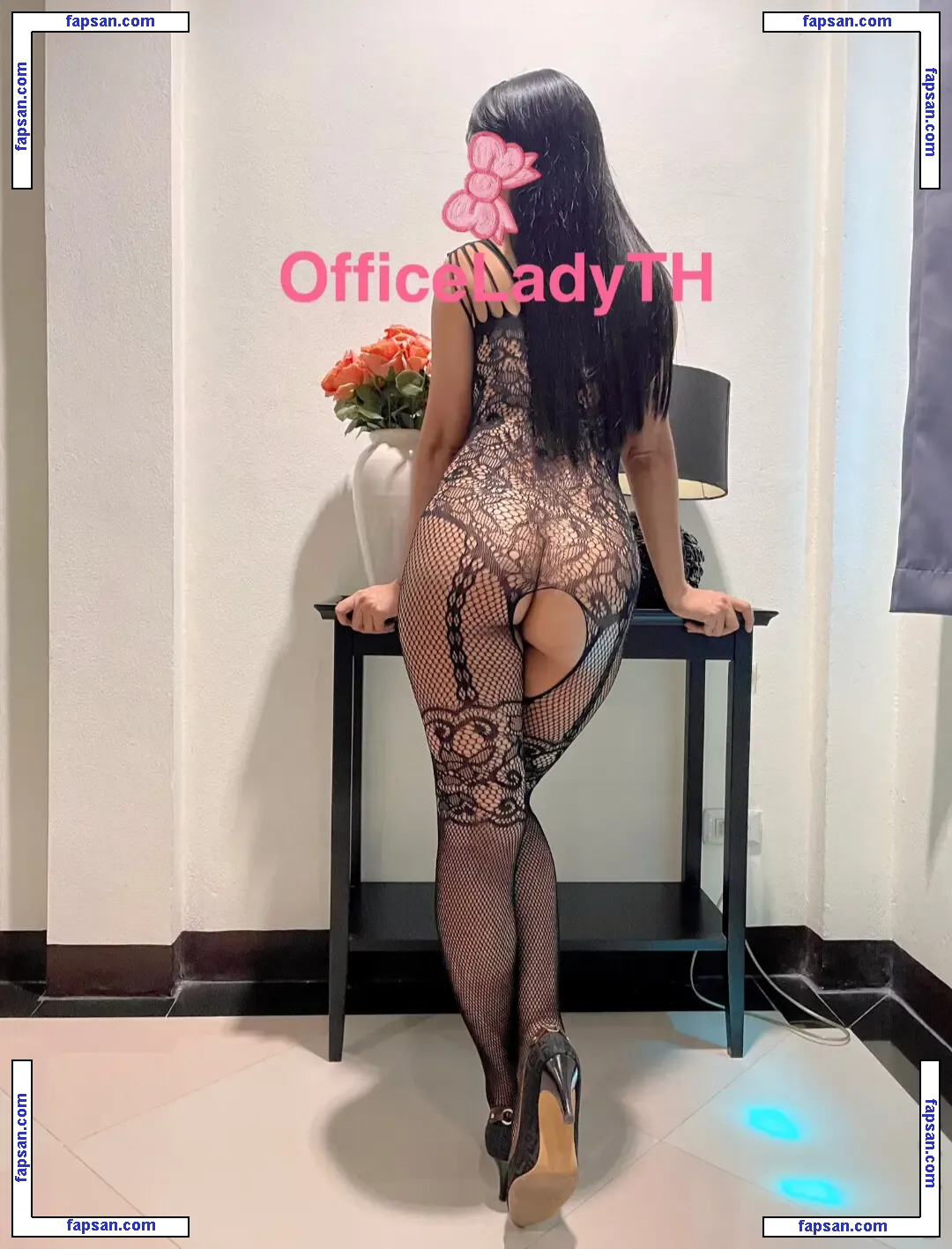 officeladyth nude photo #0003 from OnlyFans