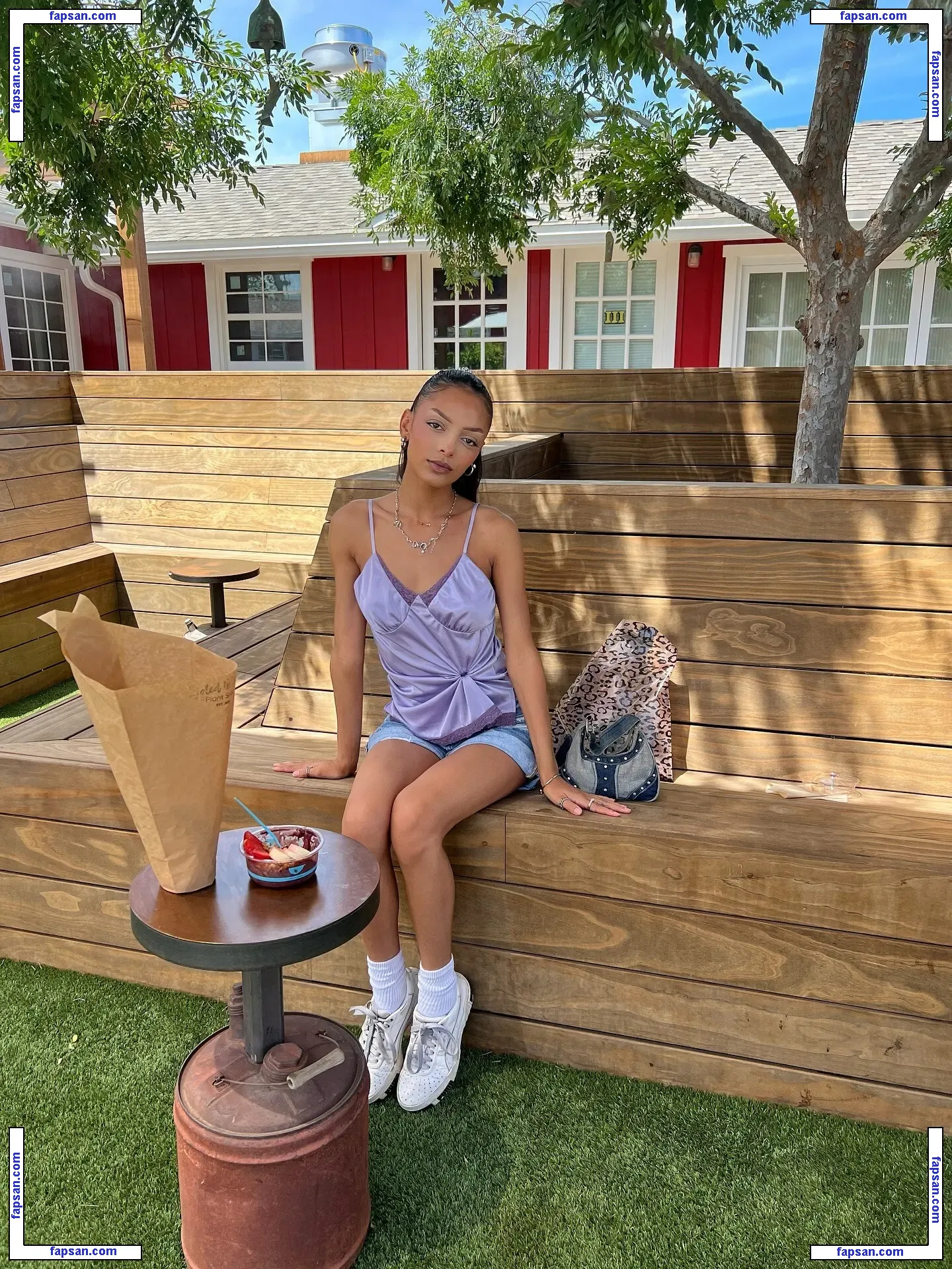 Official.Anaiis nude photo #0093 from OnlyFans