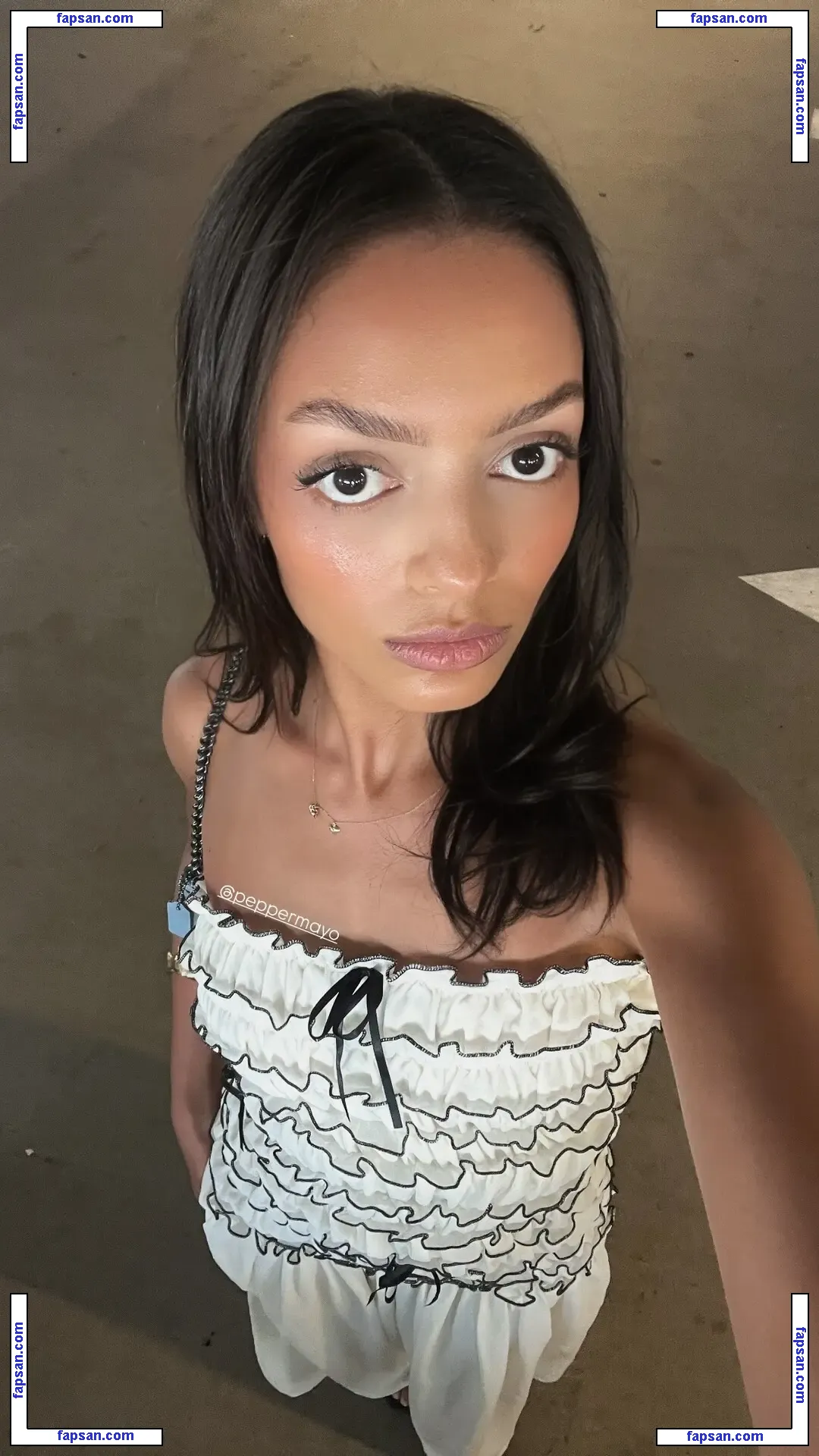 Official.Anaiis nude photo #0097 from OnlyFans
