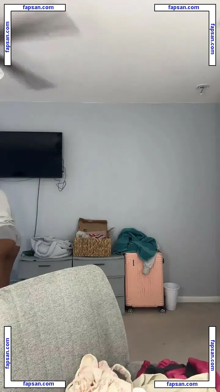 Official_sianna голая фото #0009 с Онлифанс