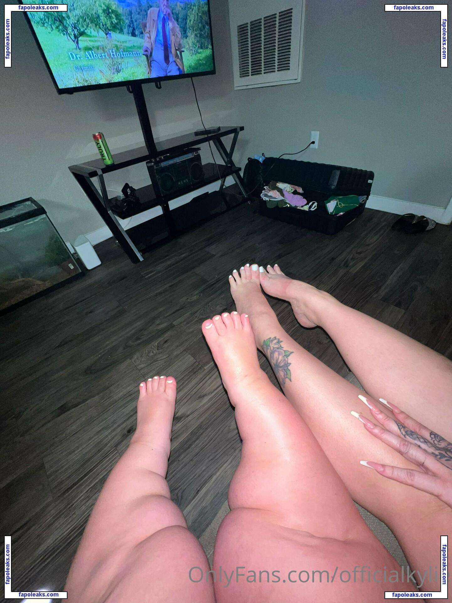 officialkylie / officialkyliequinn nude photo #0015 from OnlyFans