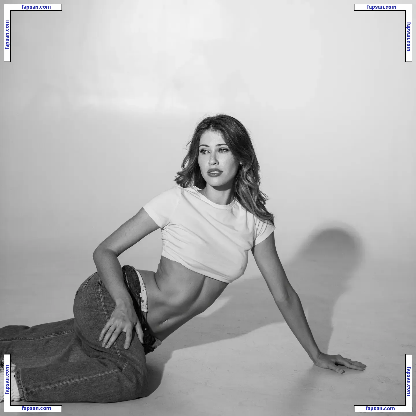 OhMurci nude photo #0114 from OnlyFans