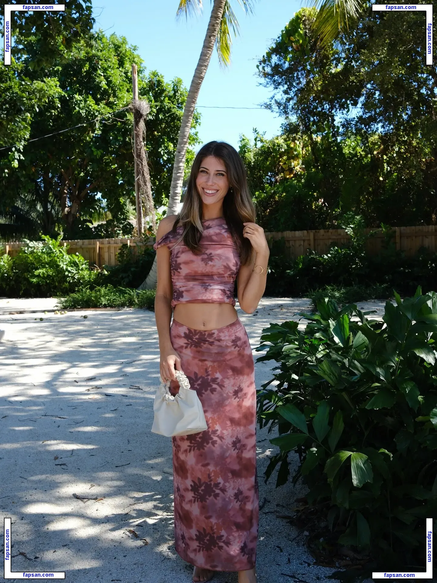 OhMurci nude photo #0118 from OnlyFans