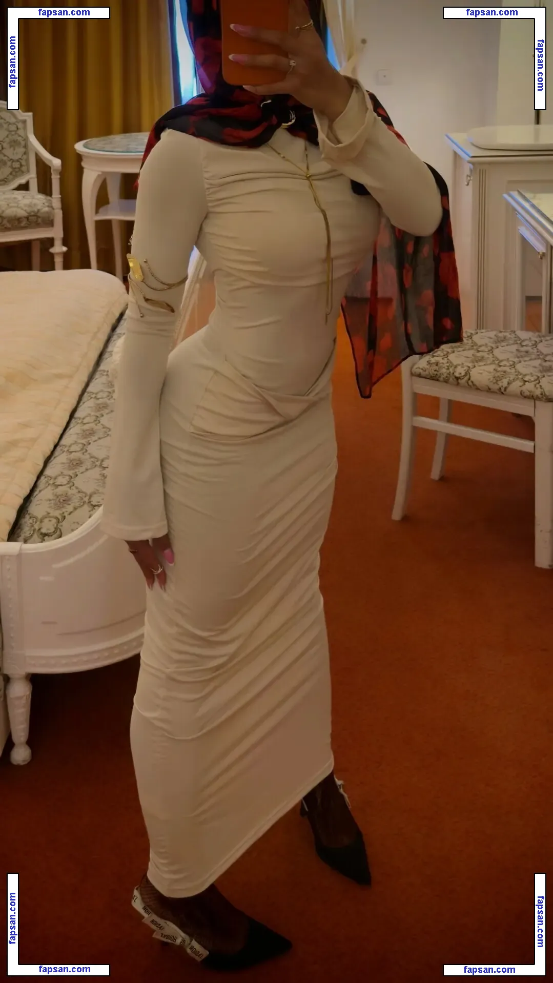 oklinfia голая фото #0078 с Онлифанс