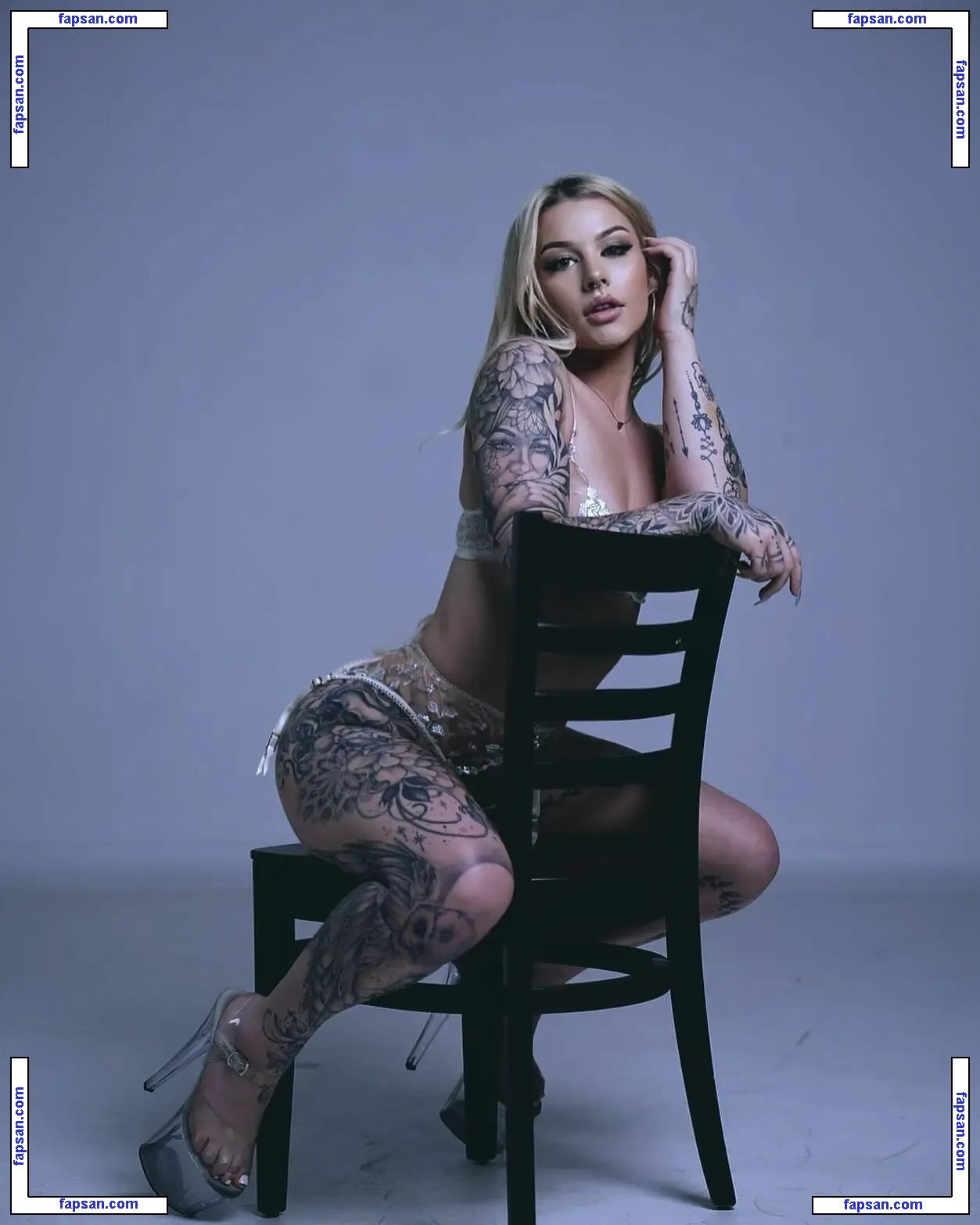 Olive May голая фото #0009 с Онлифанс