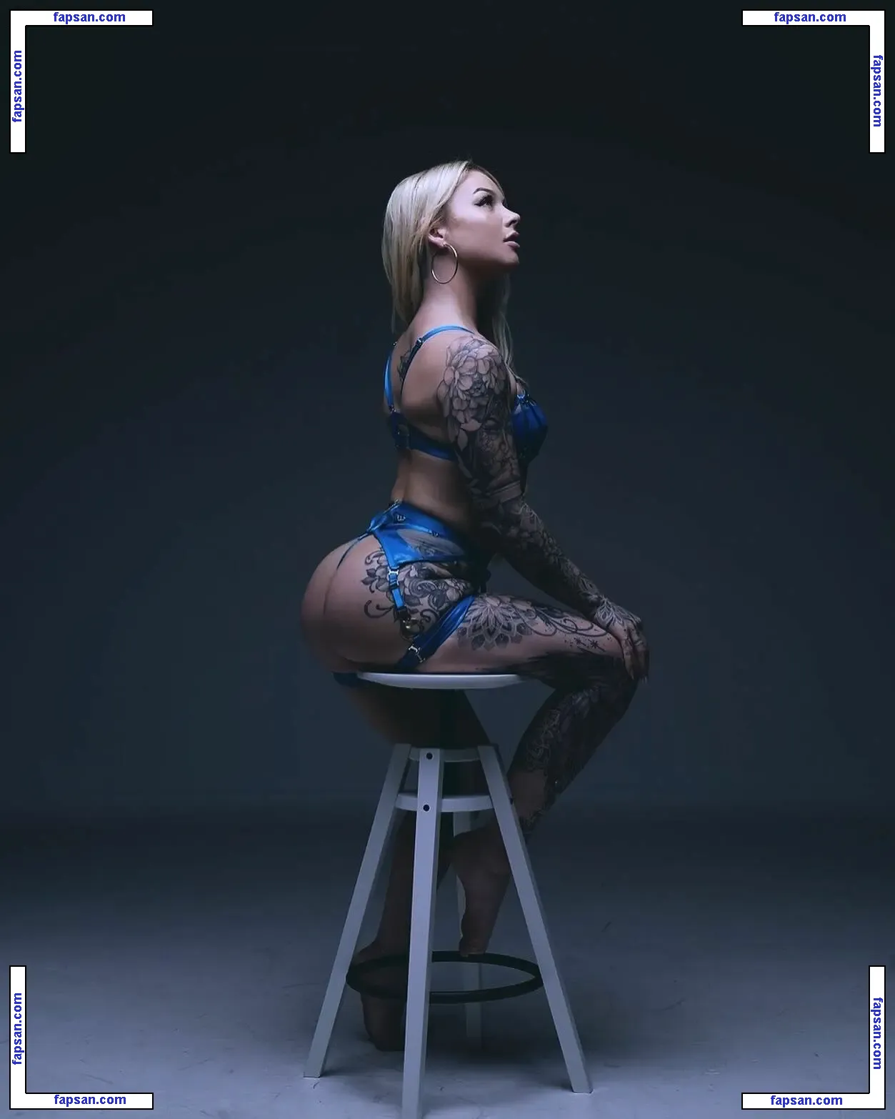 Olive May голая фото #0010 с Онлифанс