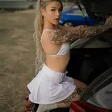 Olive May голая #0018