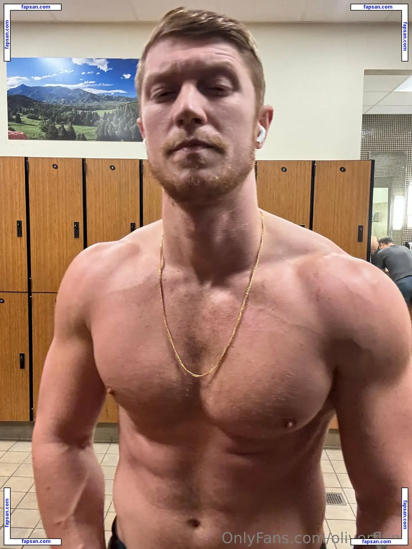 oliverflynn nude photo #0003 from OnlyFans