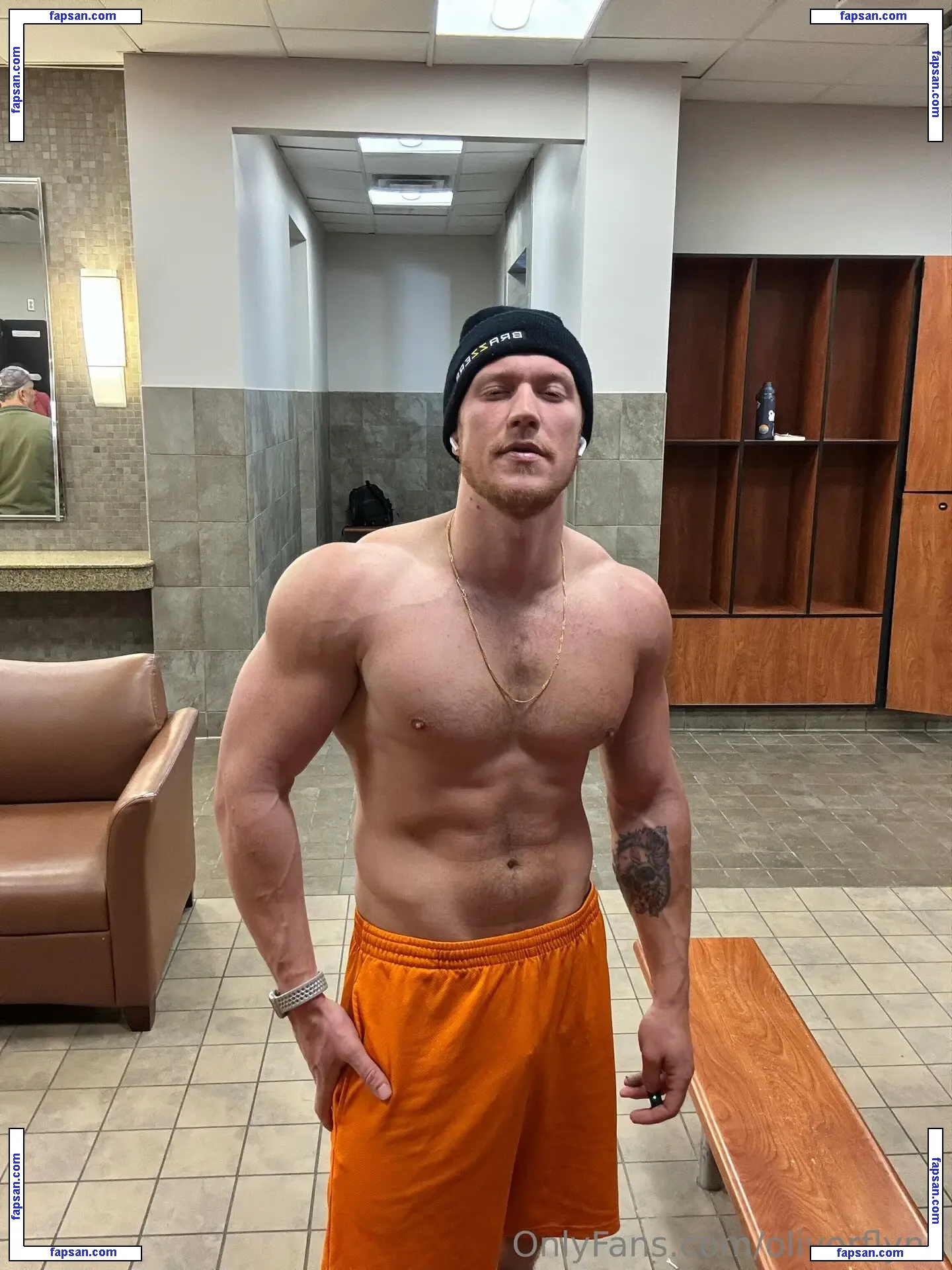 oliverflynn nude photo #0004 from OnlyFans